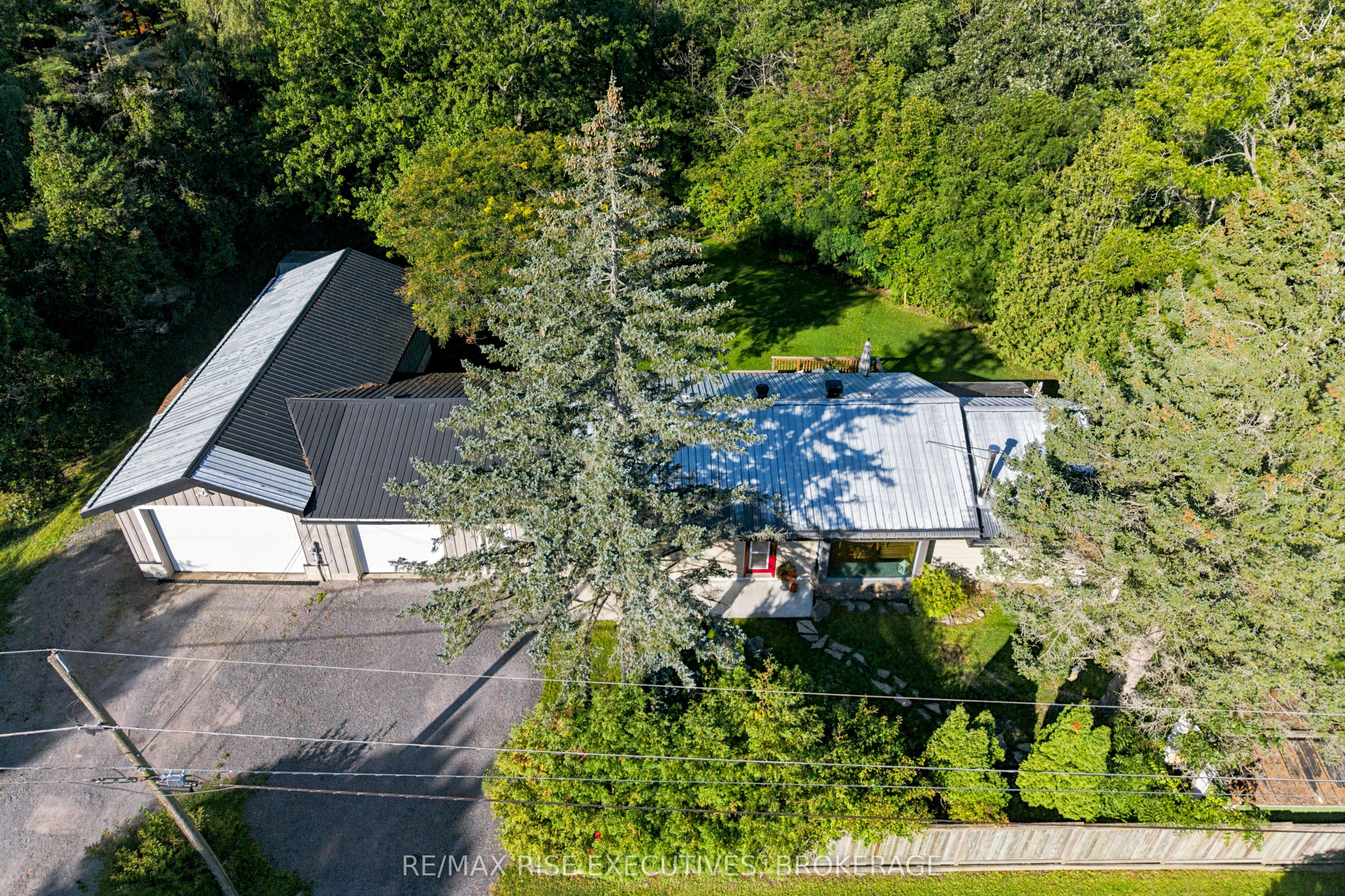 1664 Shore Road Property Photo 3