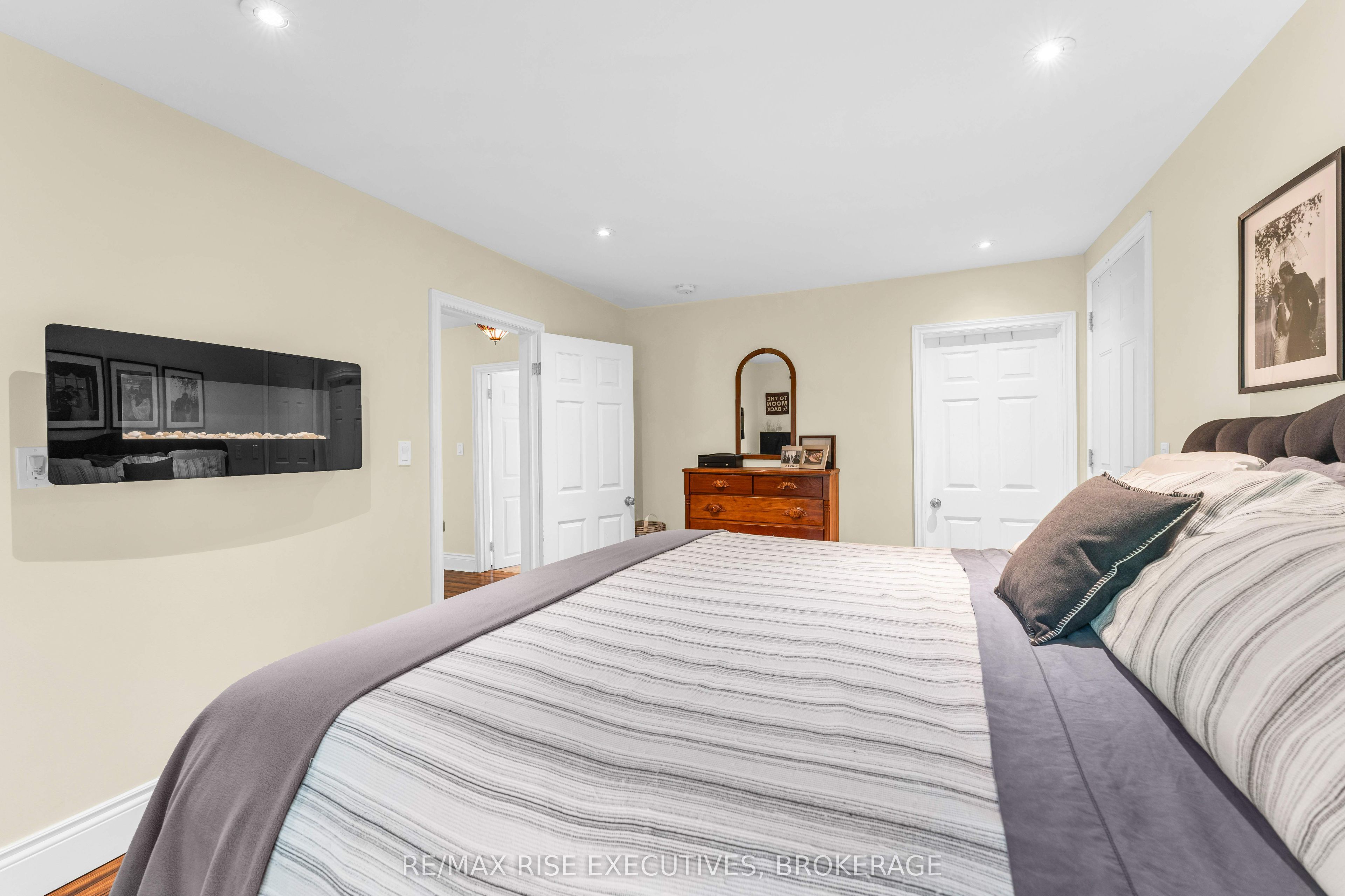1664 Shore Road Property Photo 21
