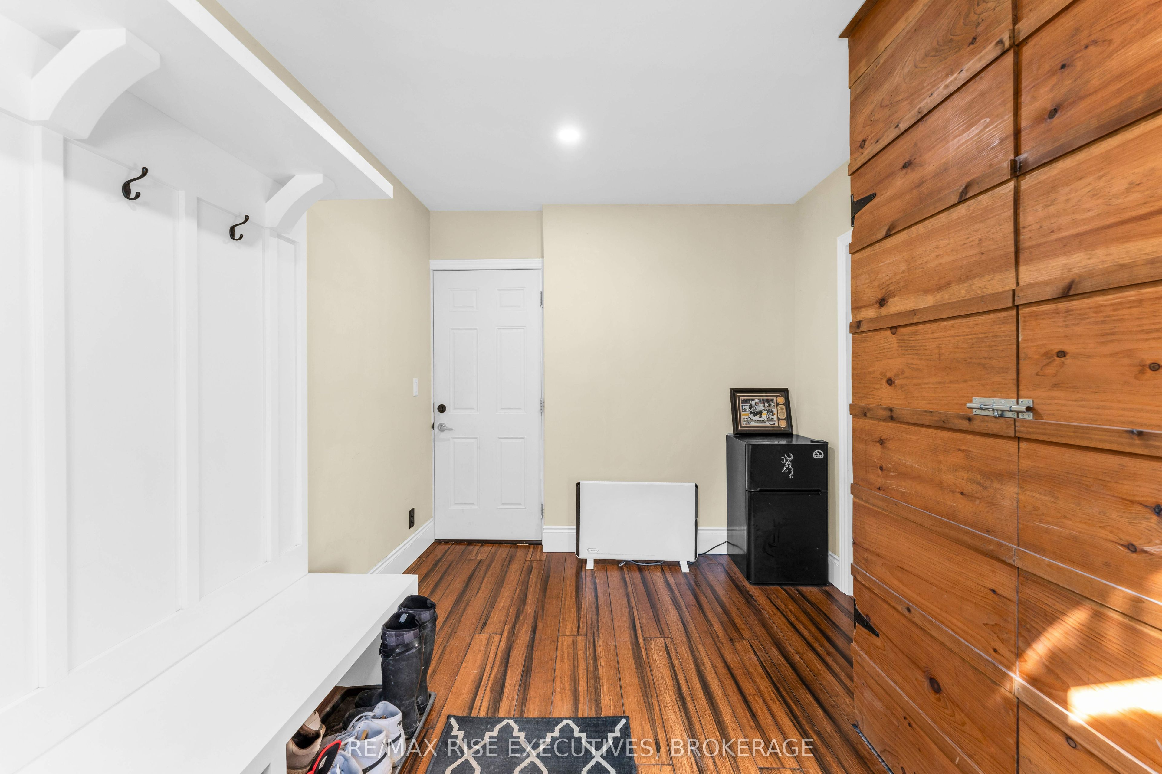 1664 Shore Road Property Photo 27
