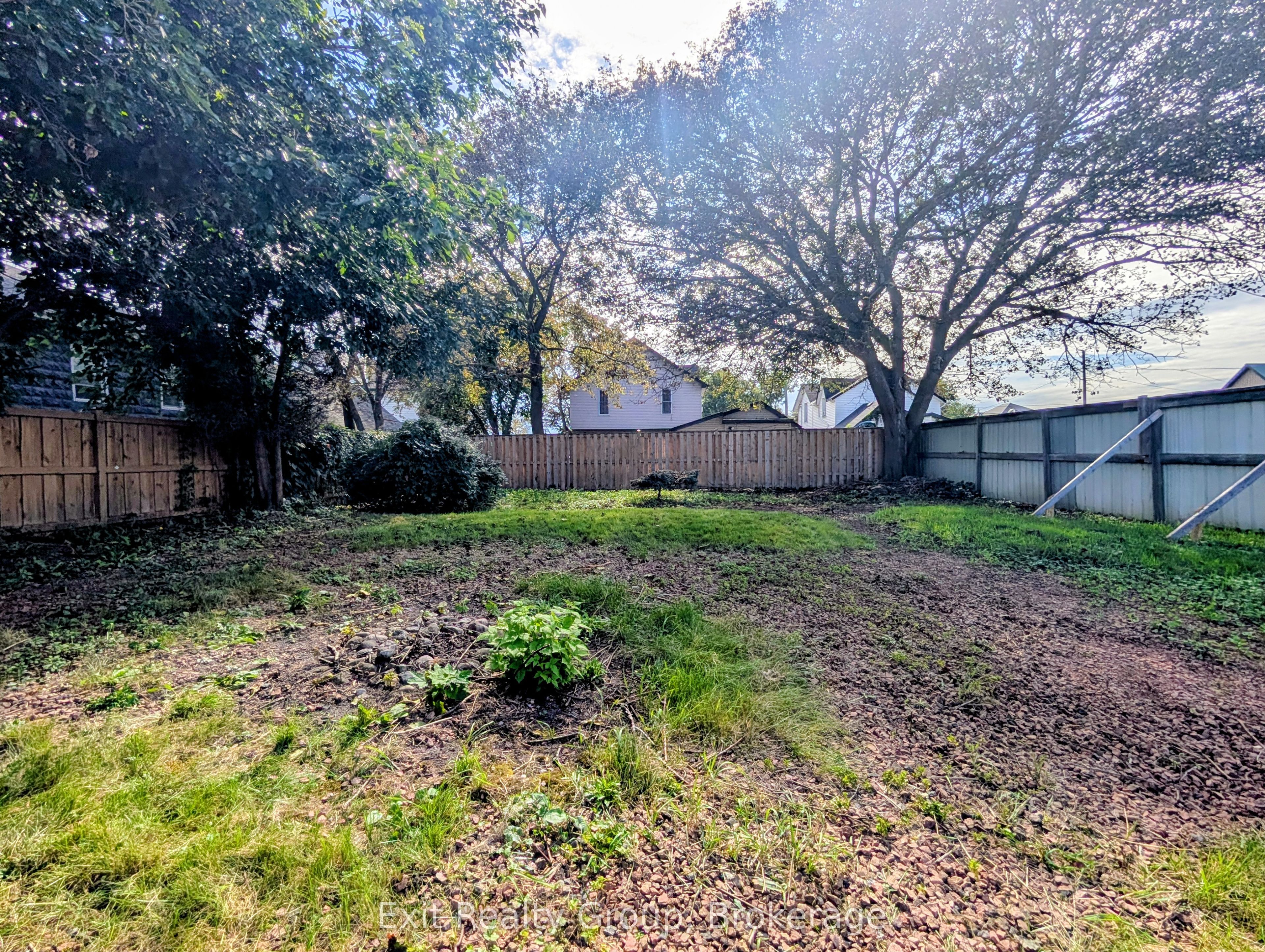 16 Mercia Street Property Photo 31
