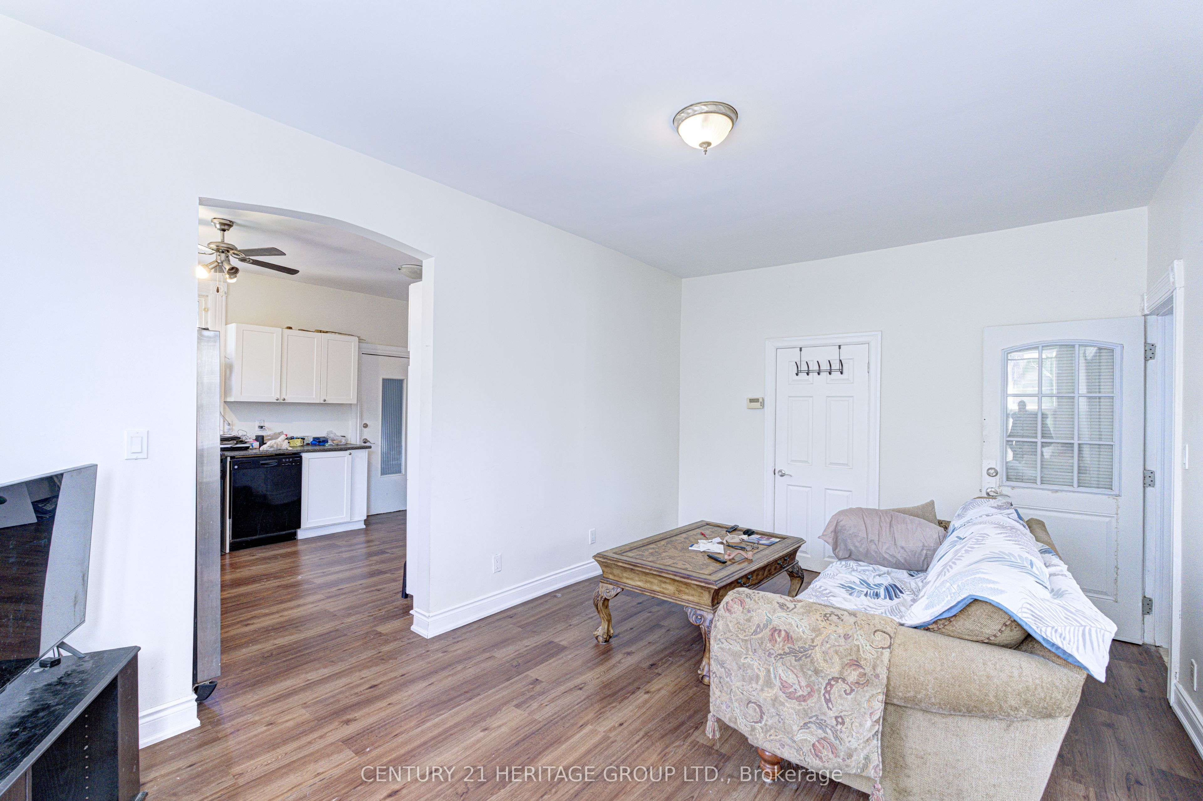 243 Gibson Avenue Property Photo 5