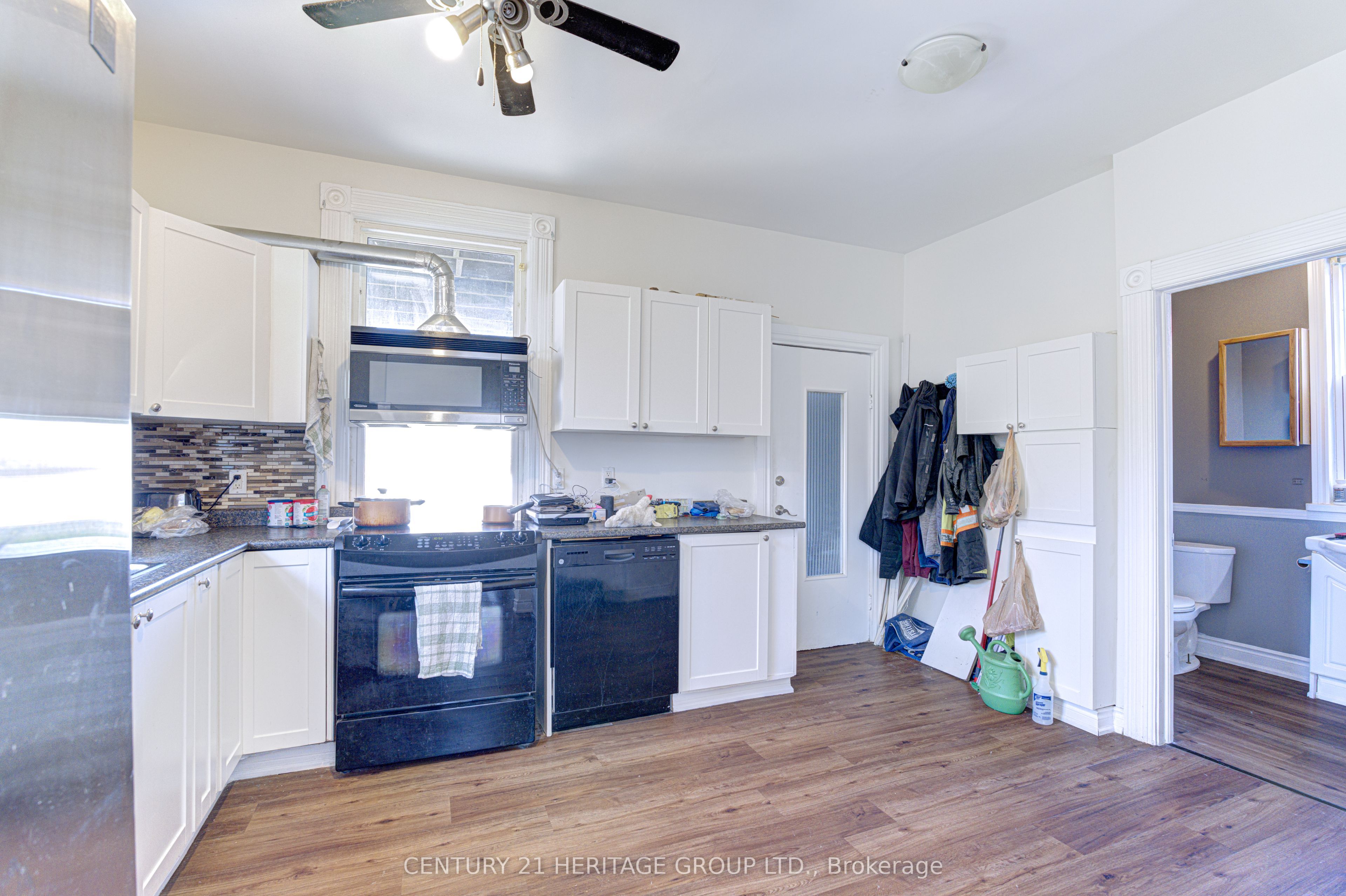 243 Gibson Avenue Property Photo 8