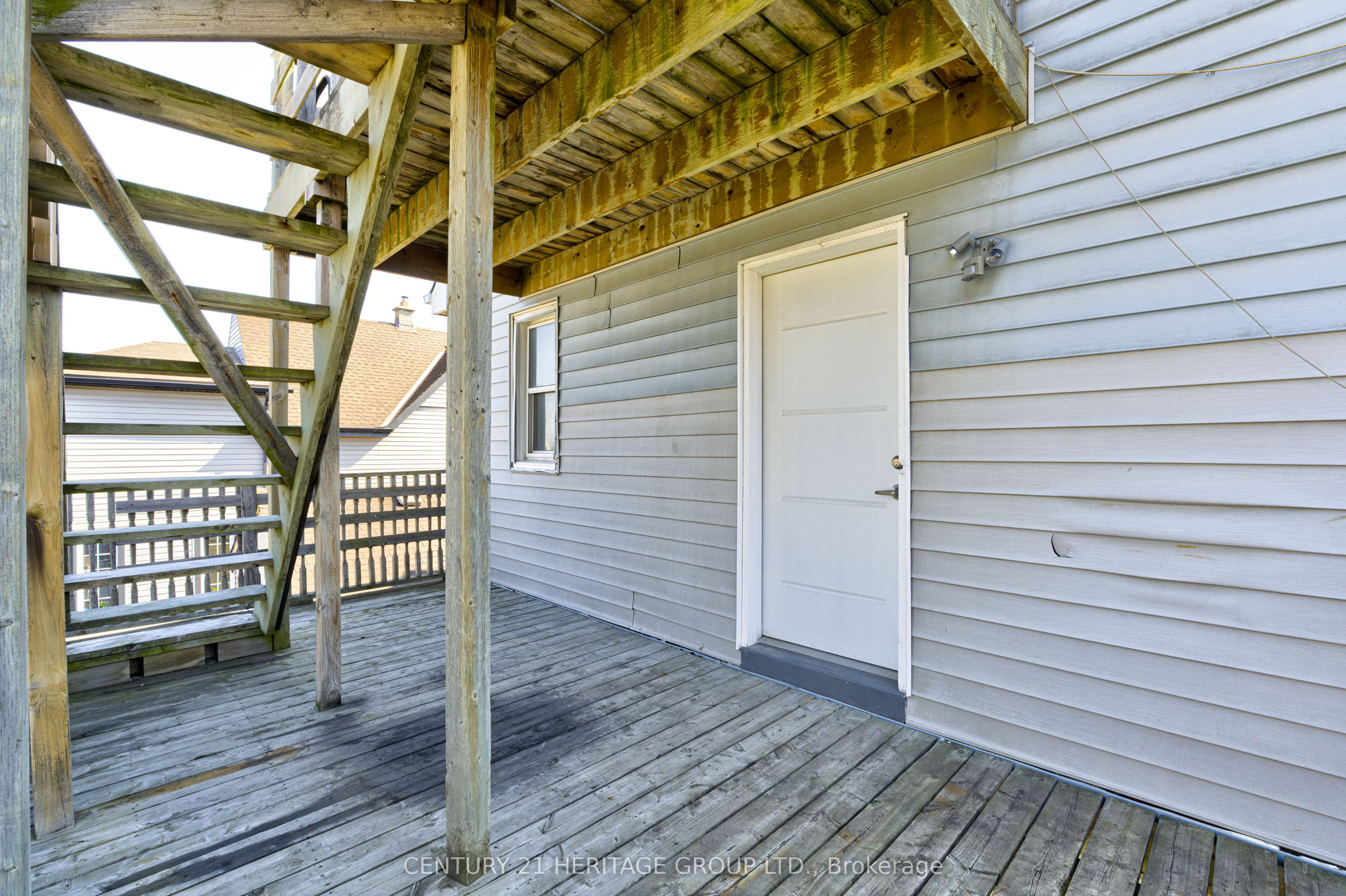 243 Gibson Avenue Property Photo 35
