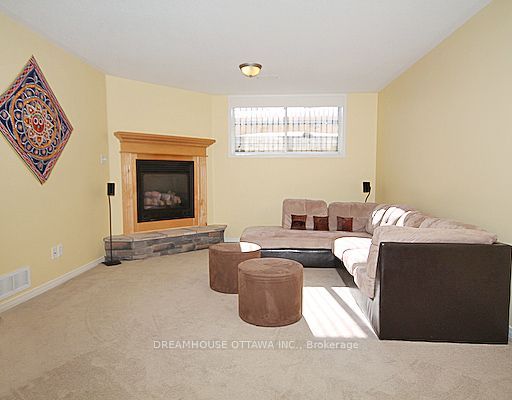 322 Statewood Drive Property Photo 16