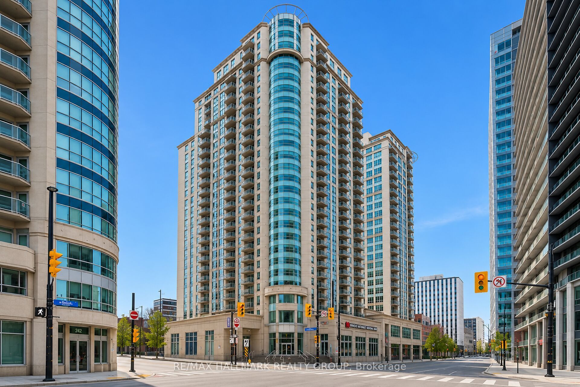234 Rideau Street 203 Property Photo 1