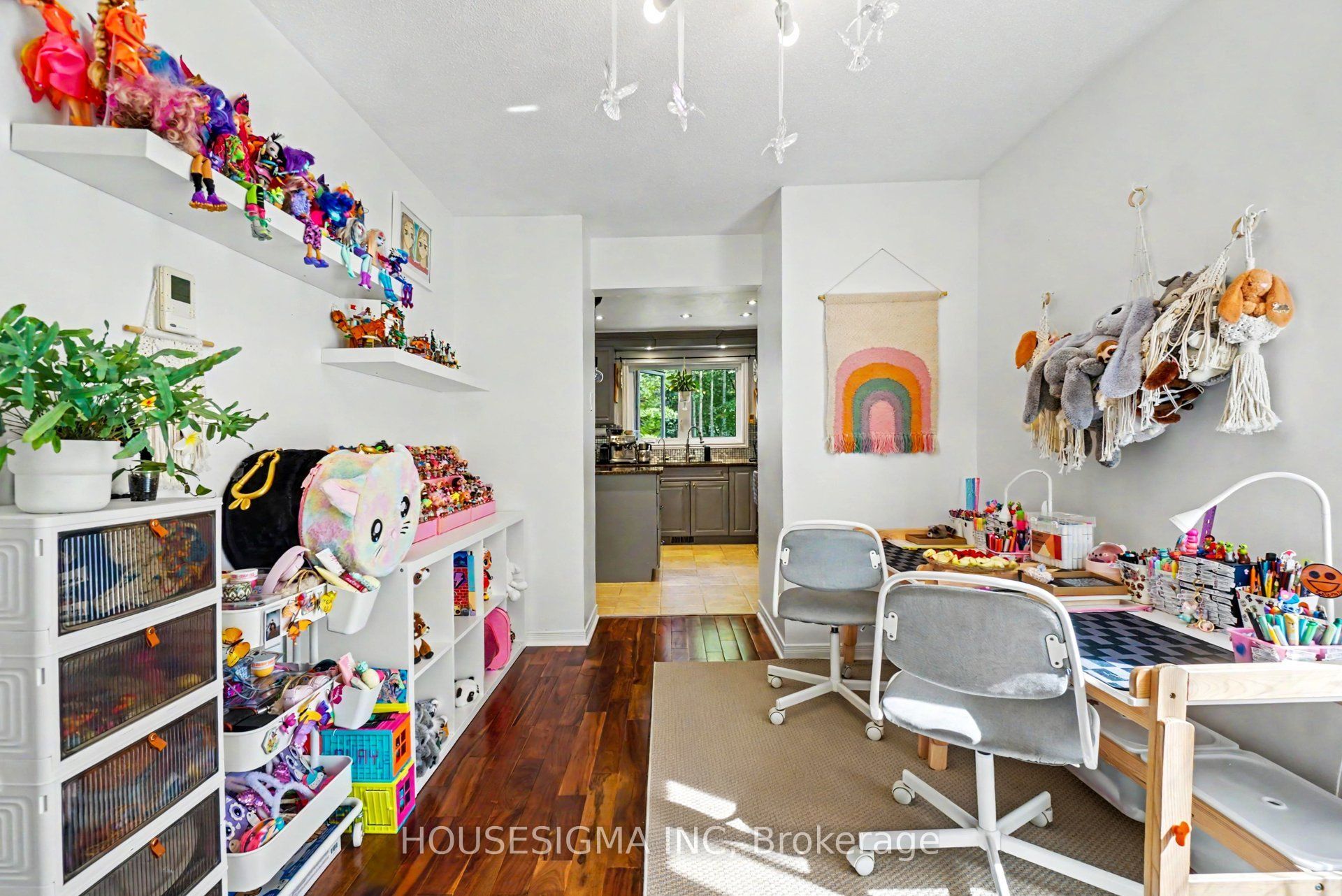 312 Fireside Drive Property Photo 13