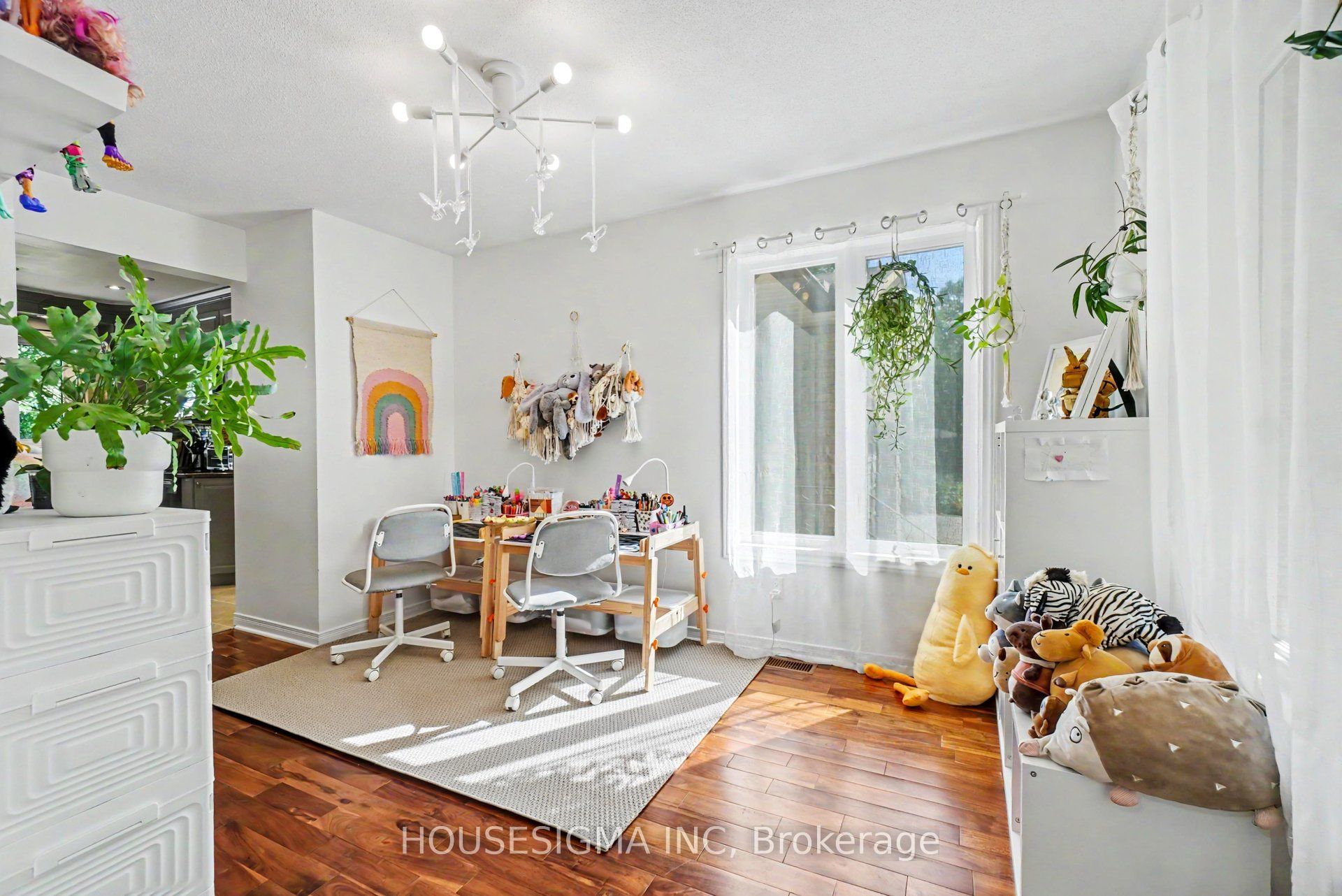 312 Fireside Drive Property Photo 15
