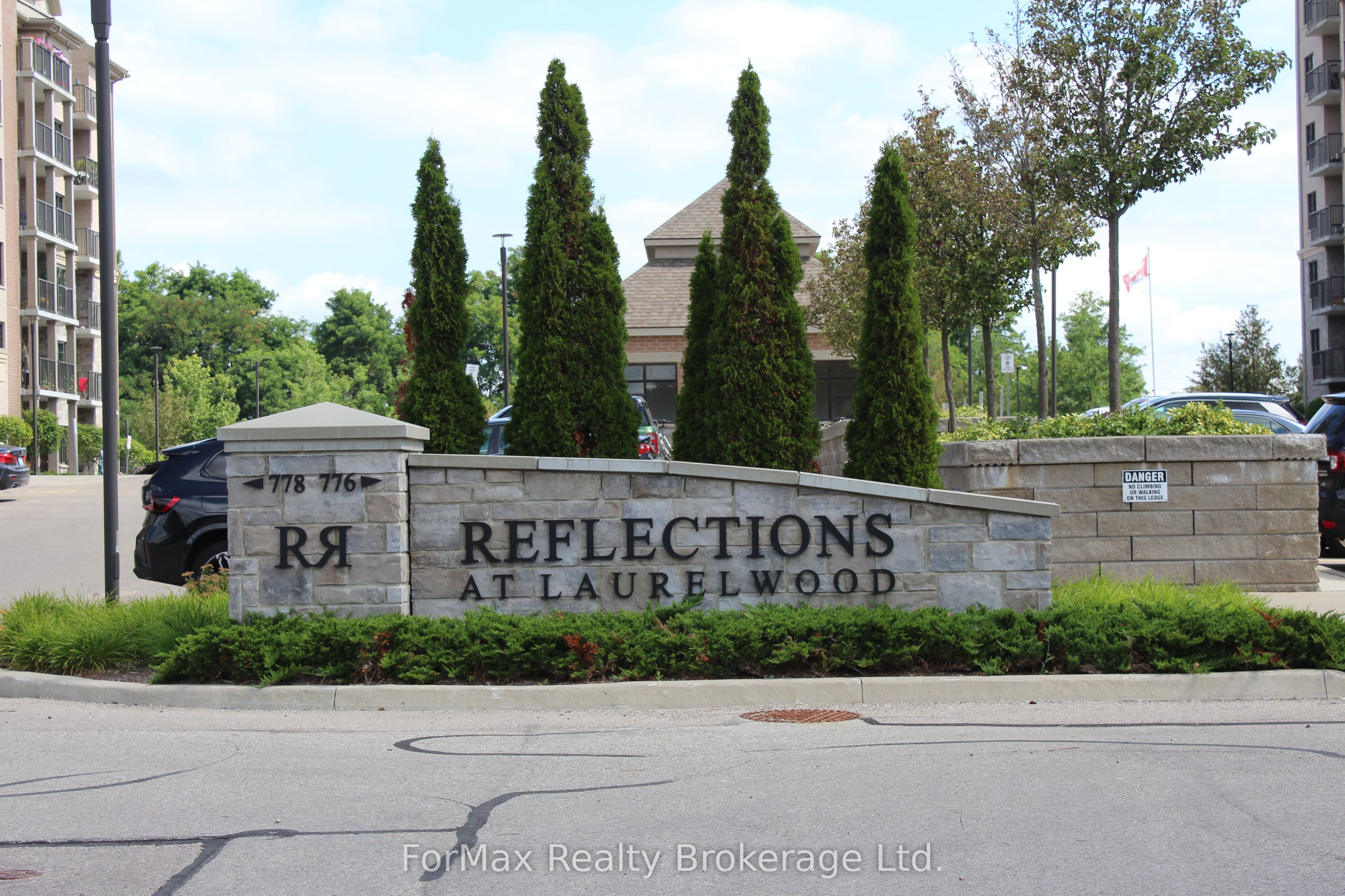 778 Laurelwood Drive 313 Property Photo 1