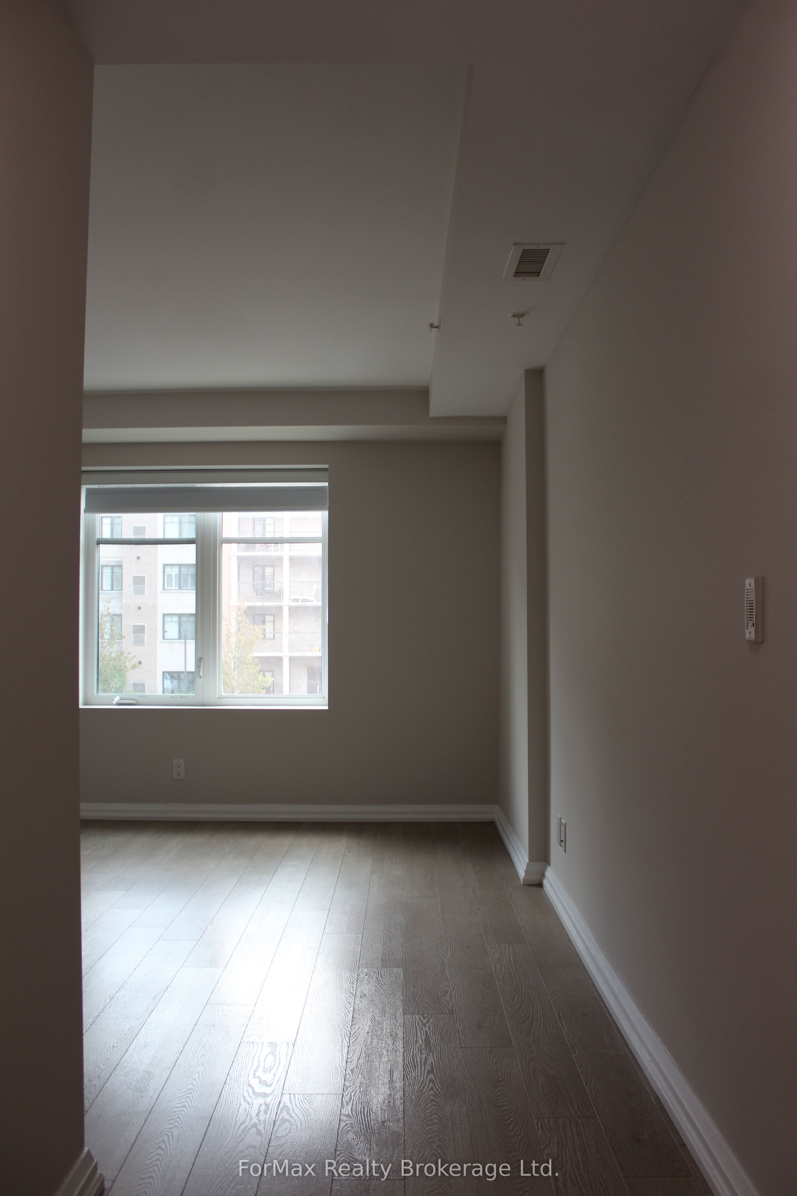 778 Laurelwood Drive 313 Property Photo 13