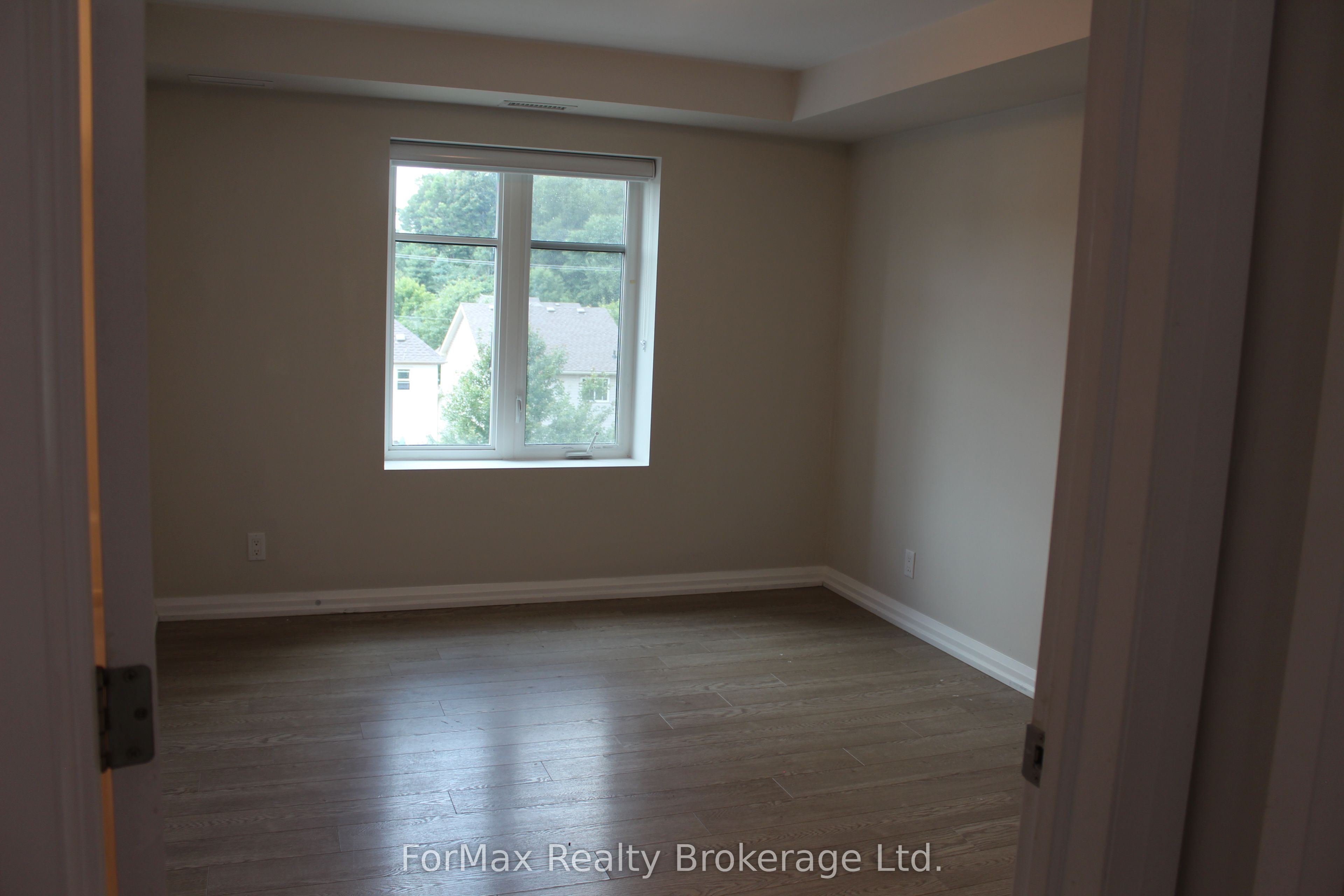 778 Laurelwood Drive 313 Property Photo 18