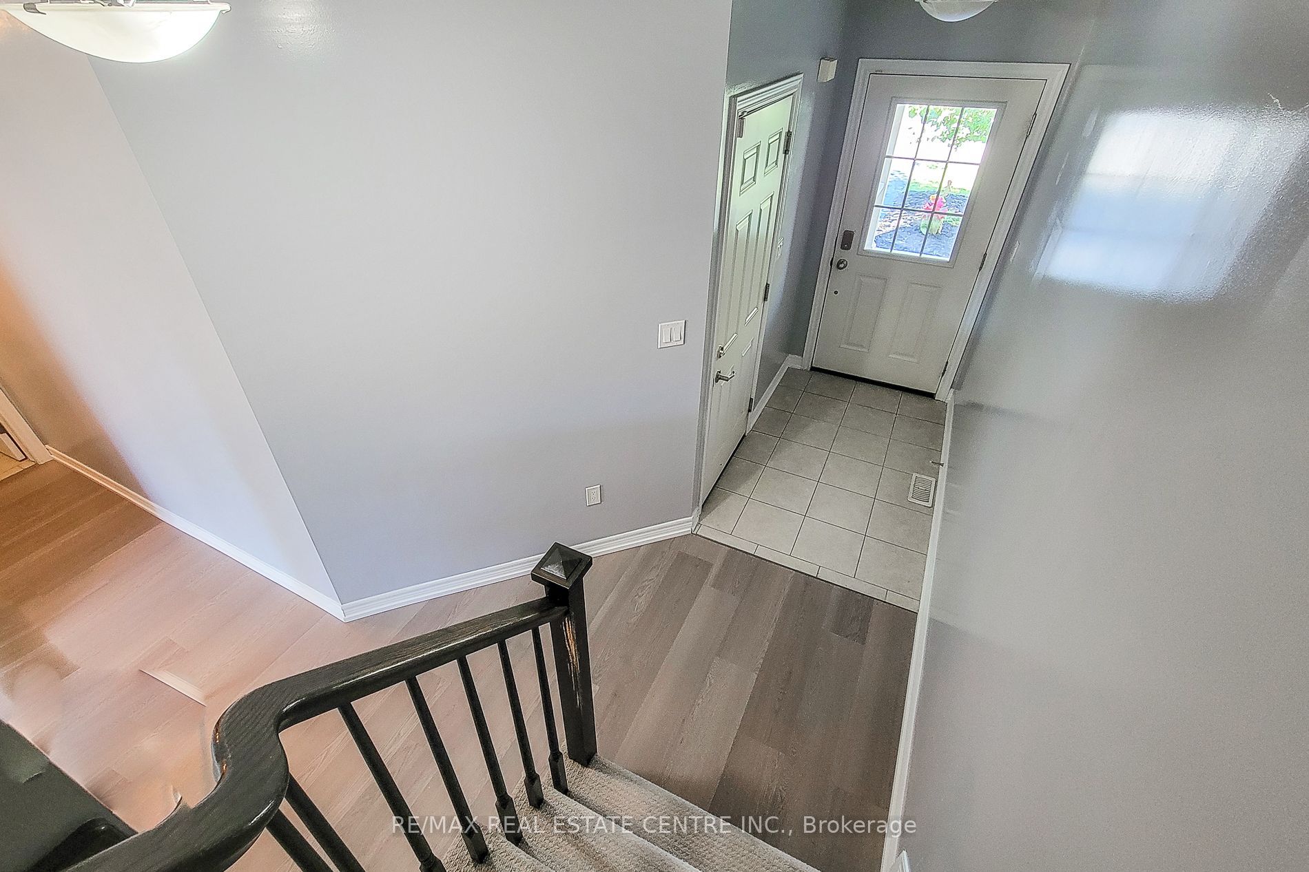 7733 Shaw Street Property Photo 9