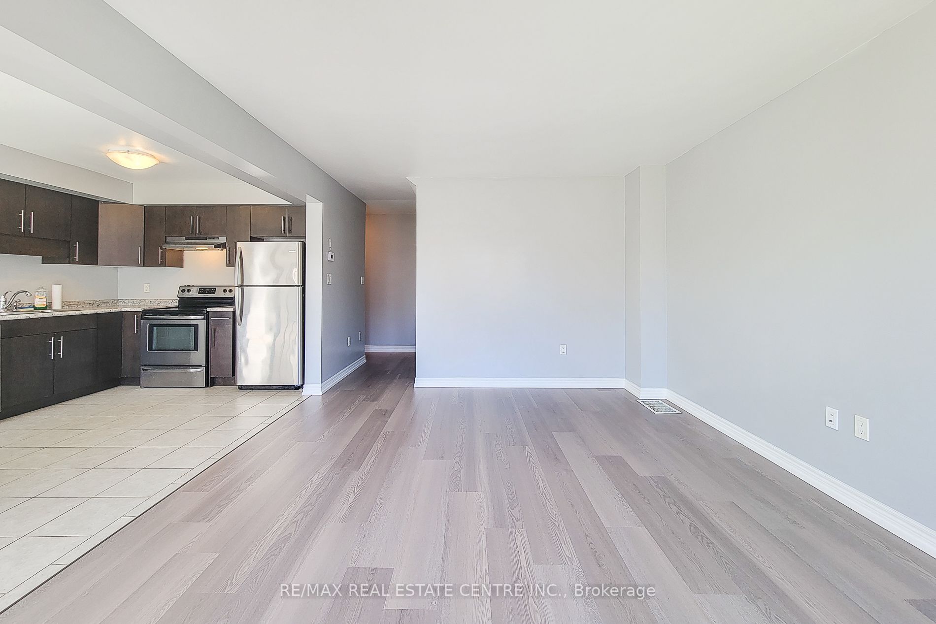 7733 Shaw Street Property Photo 15
