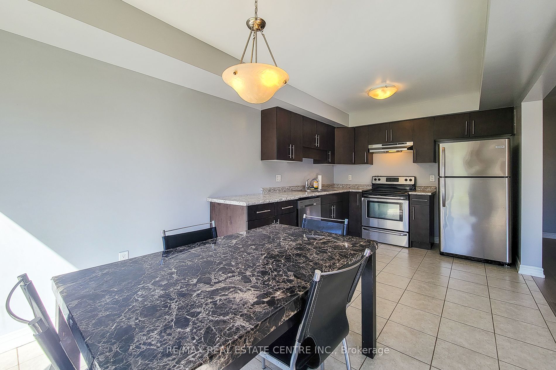 7733 Shaw Street Property Photo 21