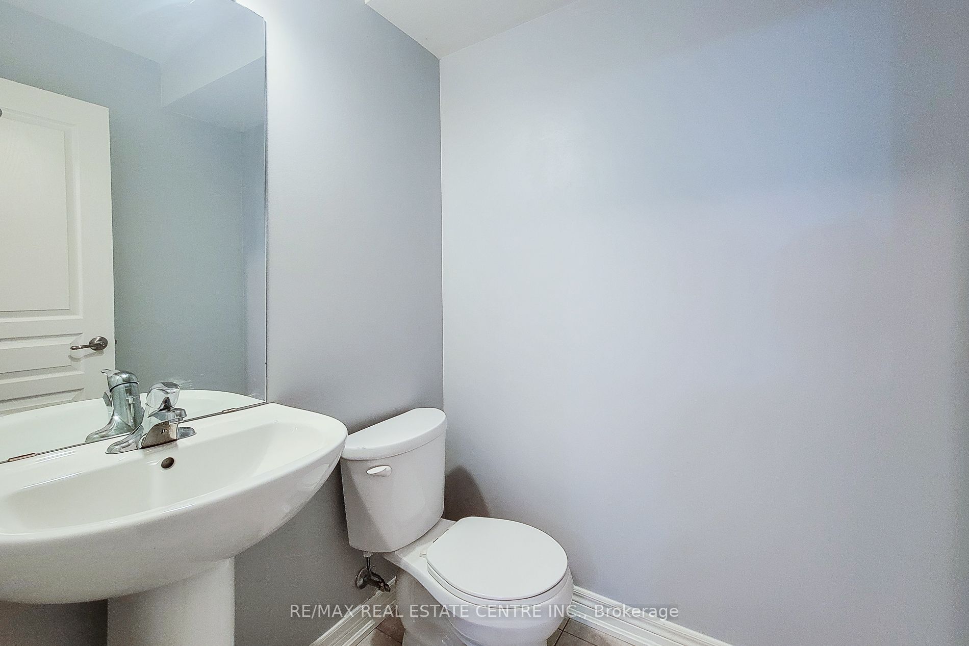 7733 Shaw Street Property Photo 26