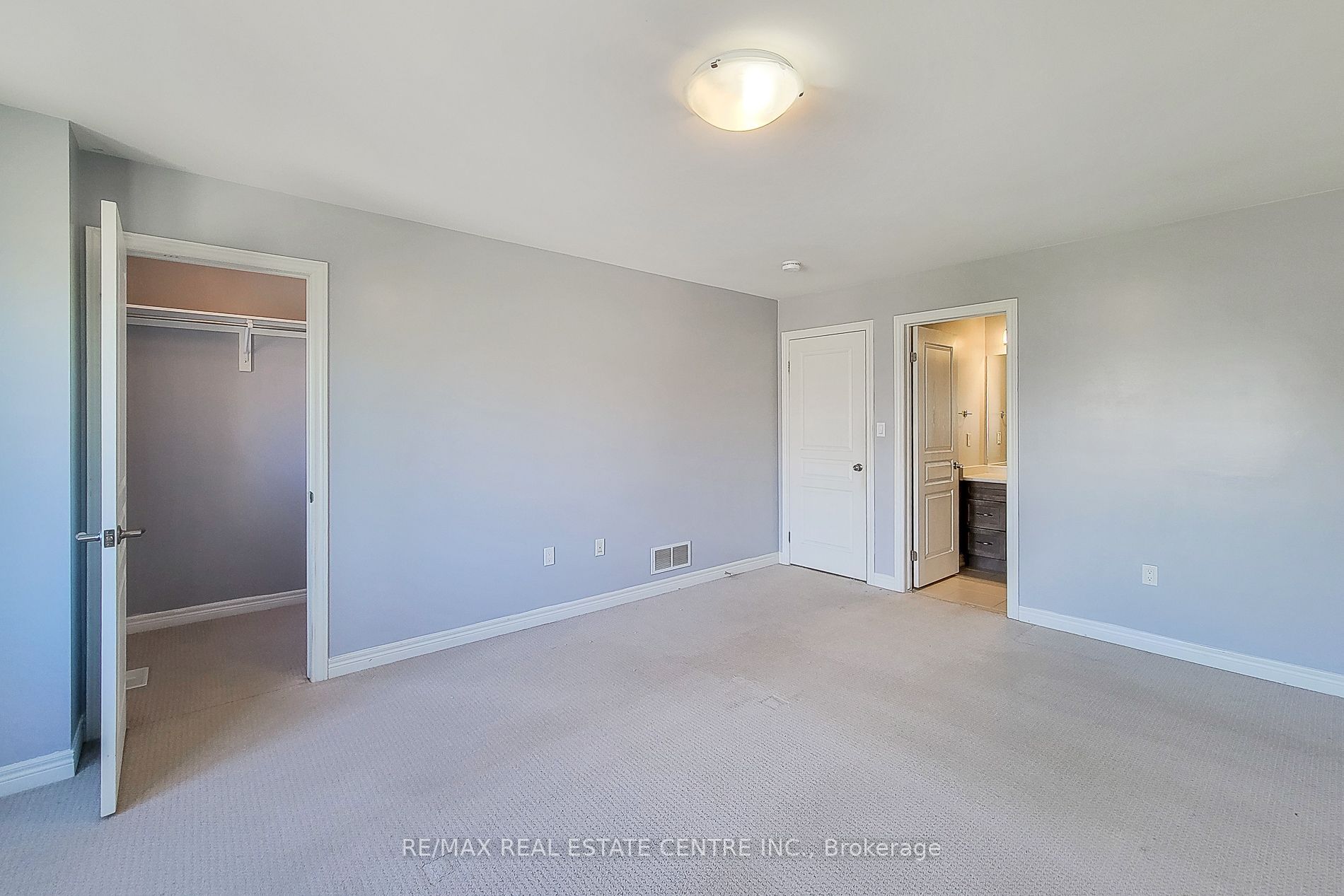 7733 Shaw Street Property Photo 33