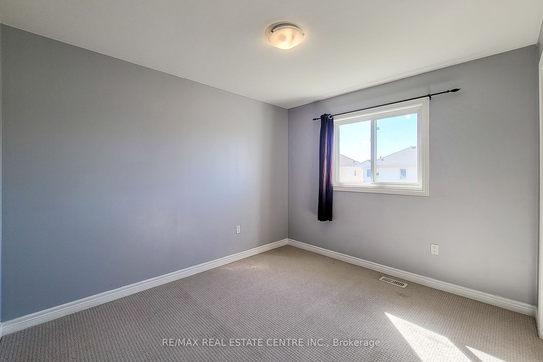 7733 Shaw Street Property Photo 43