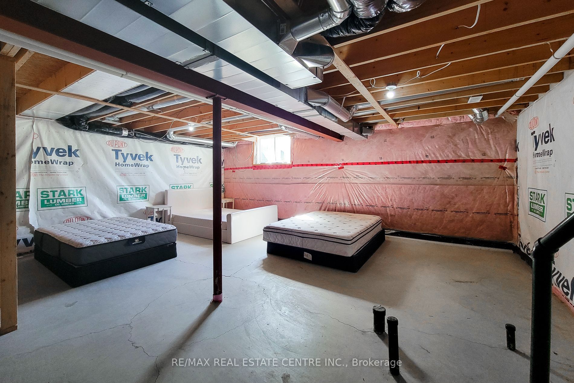 7733 Shaw Street Property Photo 47
