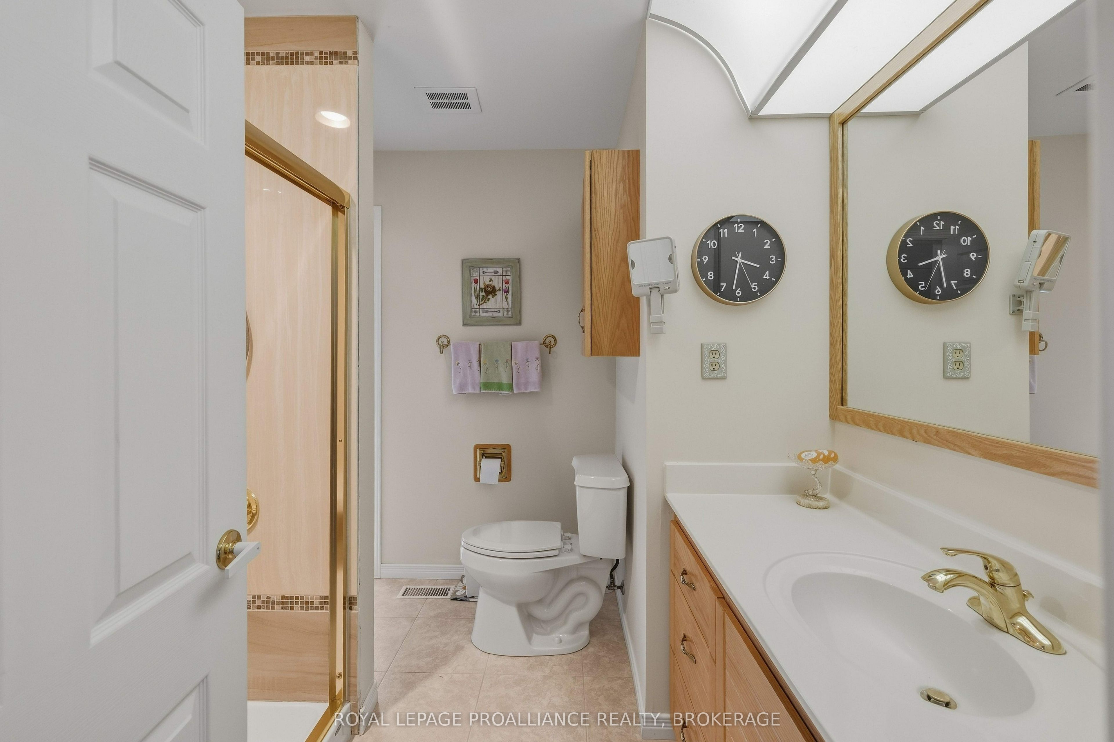 424 Maple Ridge Drive Property Photo 10