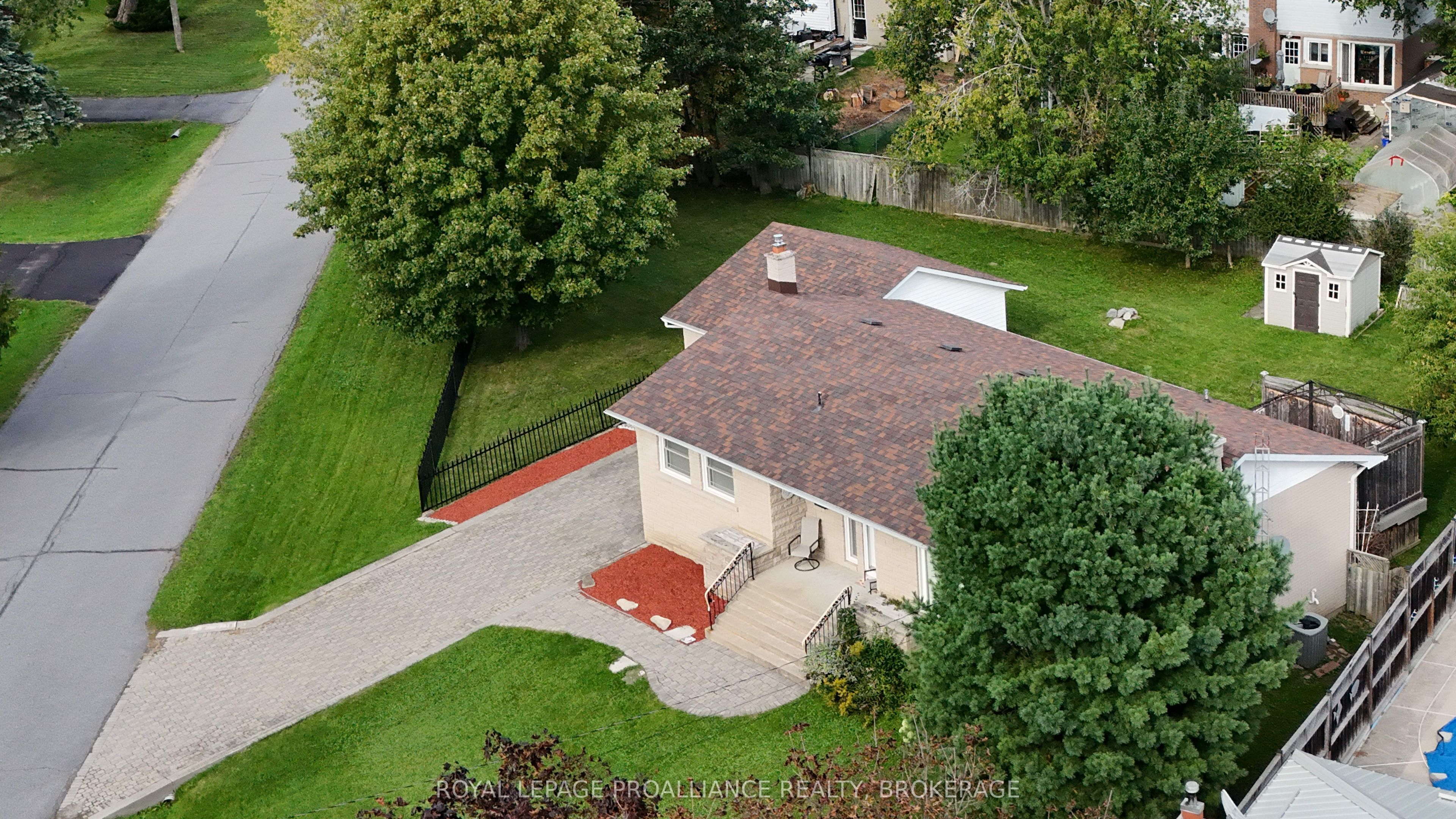 424 Maple Ridge Drive Property Photo 31