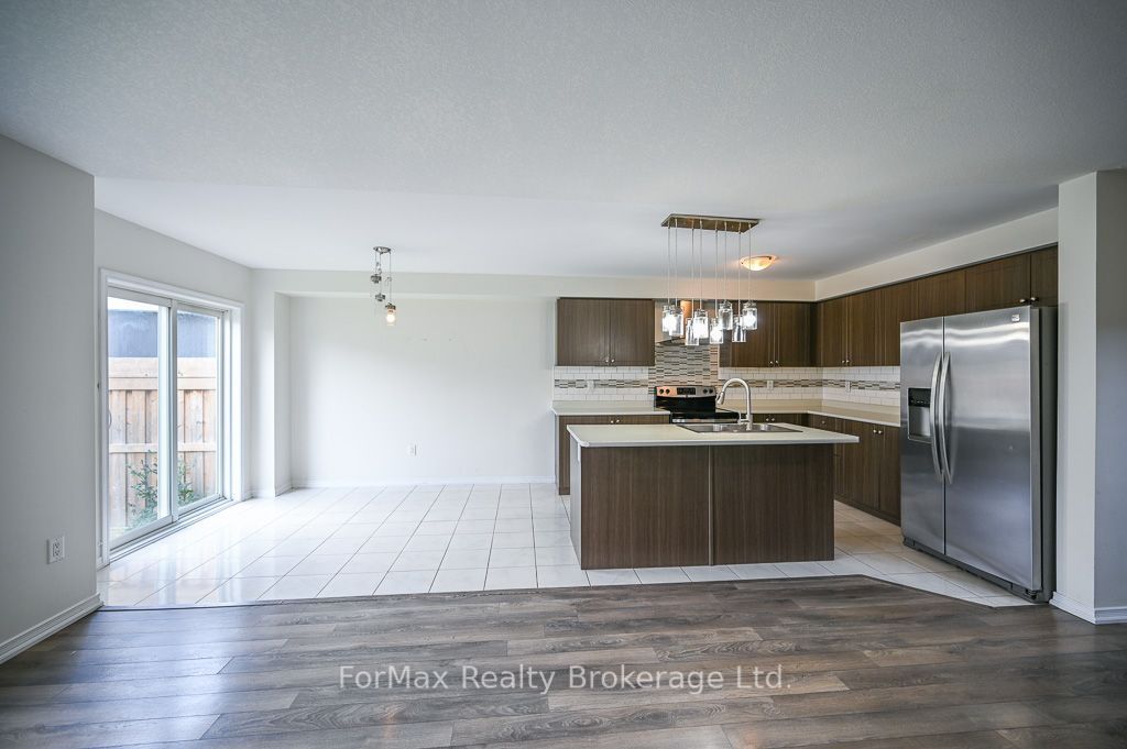 113 English Lane Property Photo 10