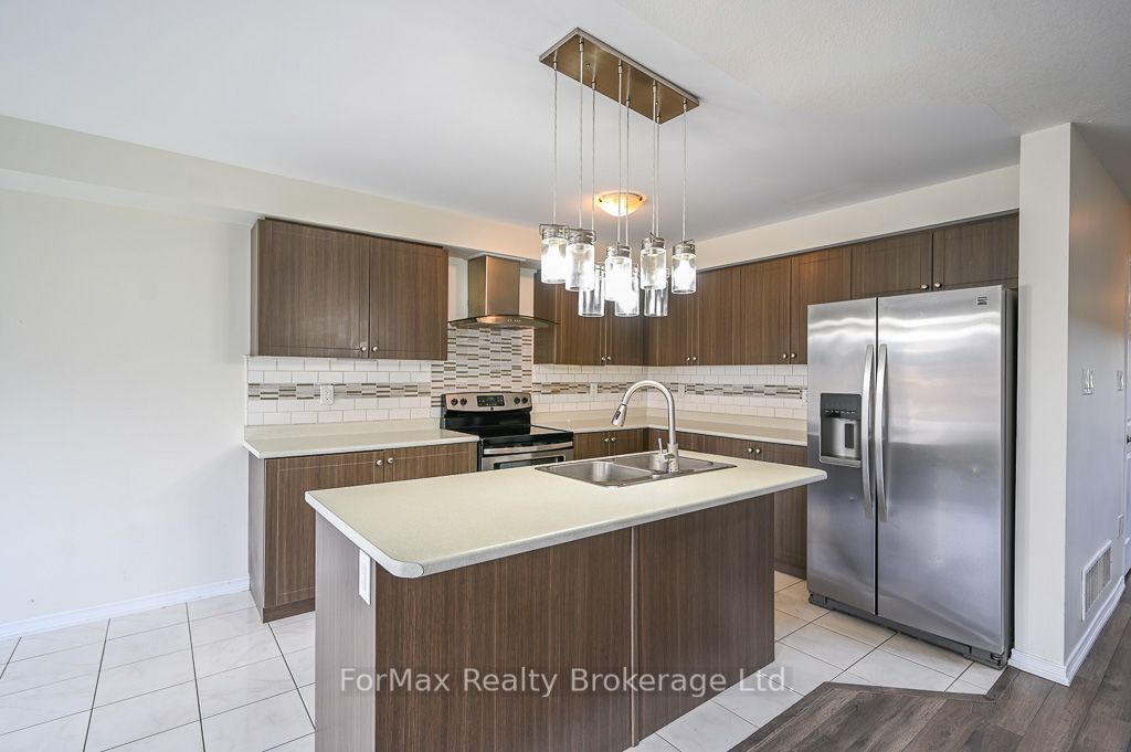 113 English Lane Property Photo 11