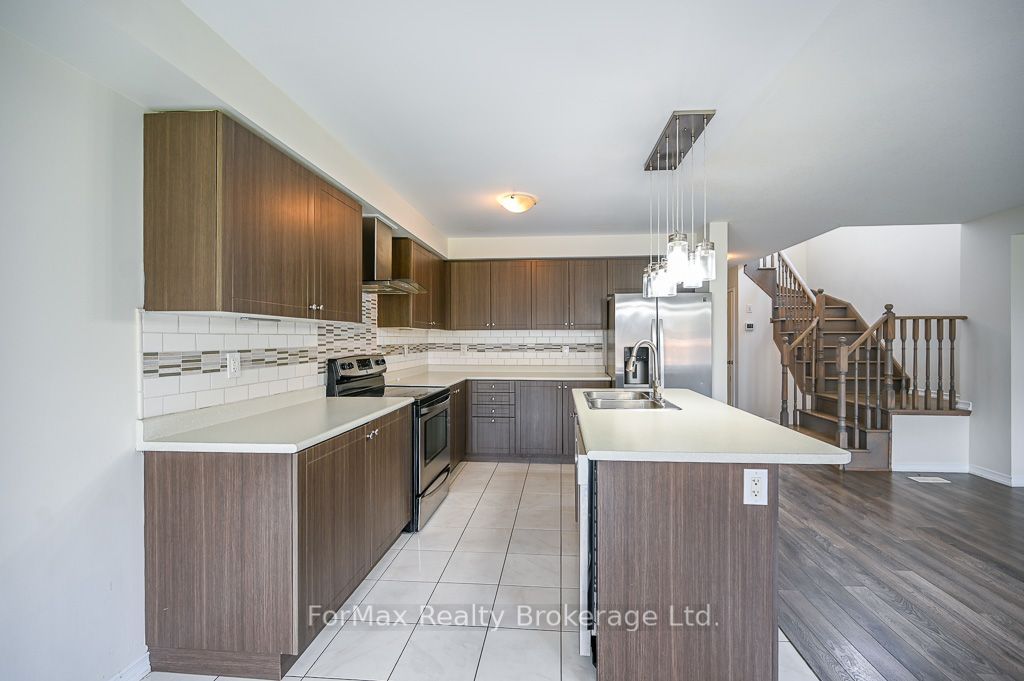 113 English Lane Property Photo 12