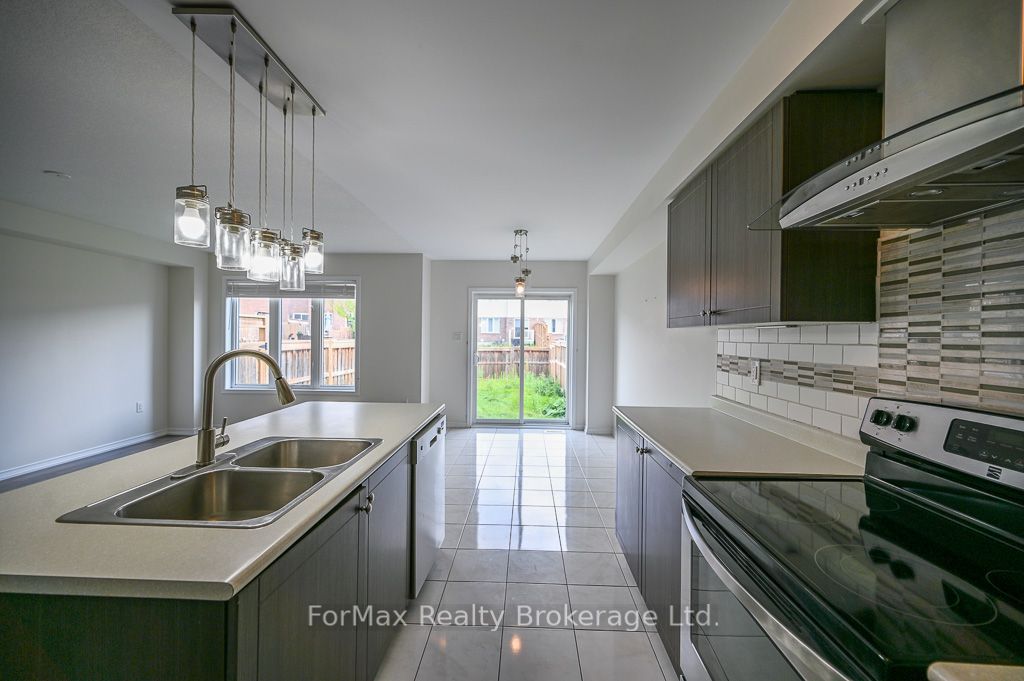 113 English Lane Property Photo 15