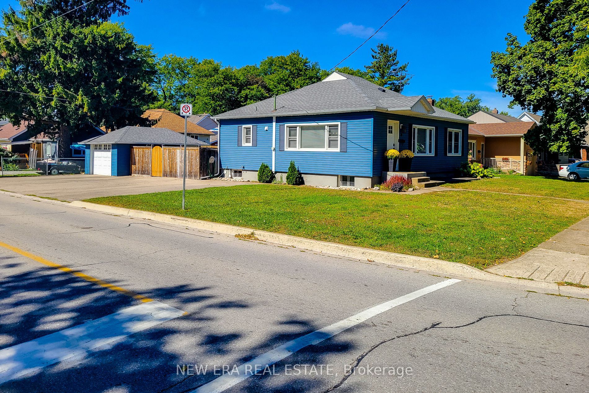 19 Thorndale Avenue Property Photo 4