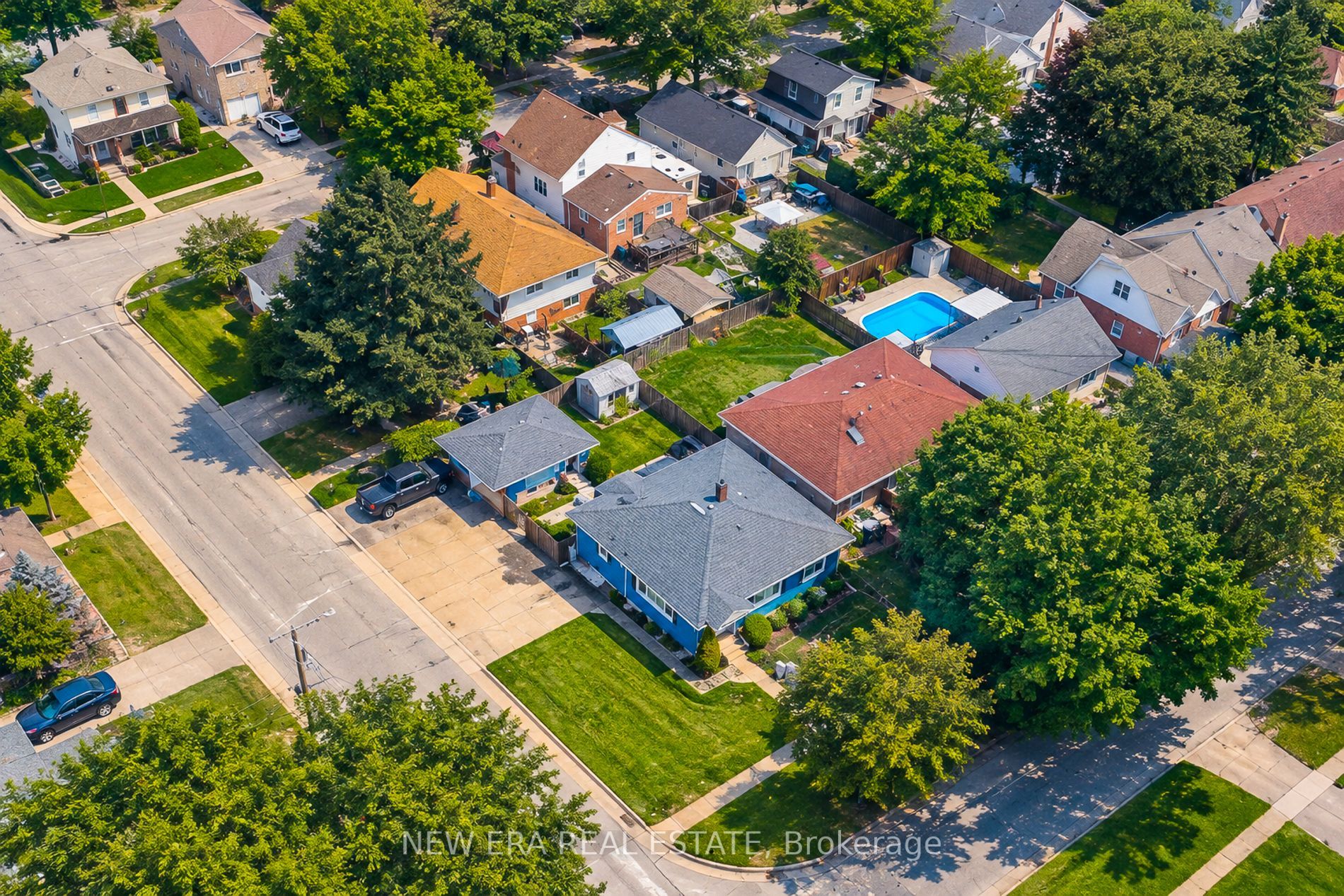 19 Thorndale Avenue Property Photo 6