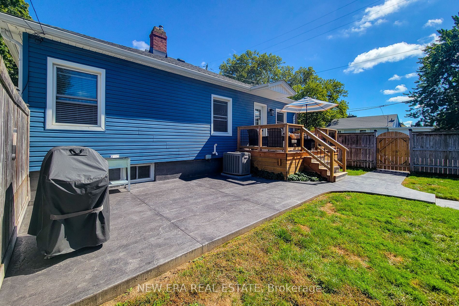 19 Thorndale Avenue Property Photo 8