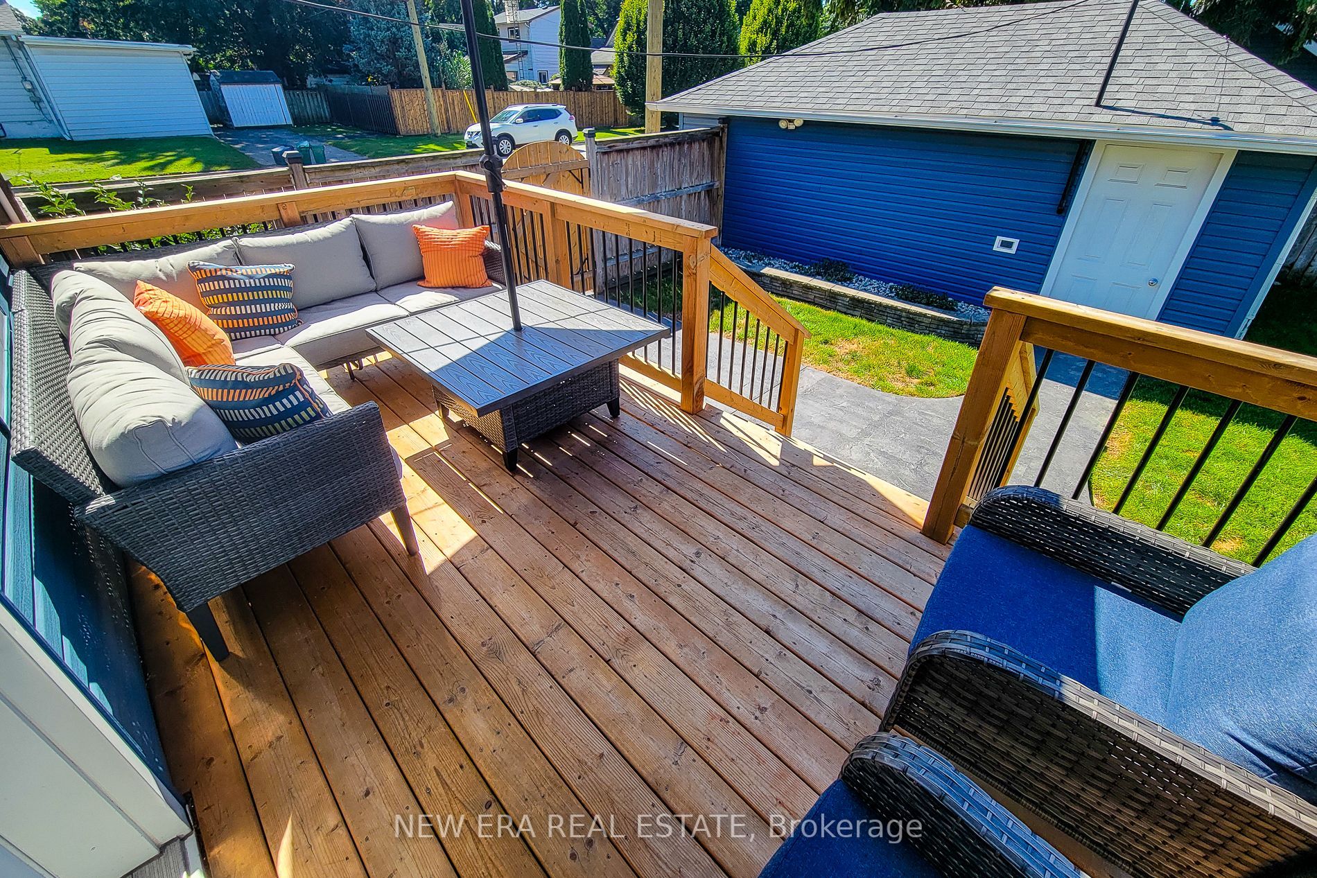 19 Thorndale Avenue Property Photo 12