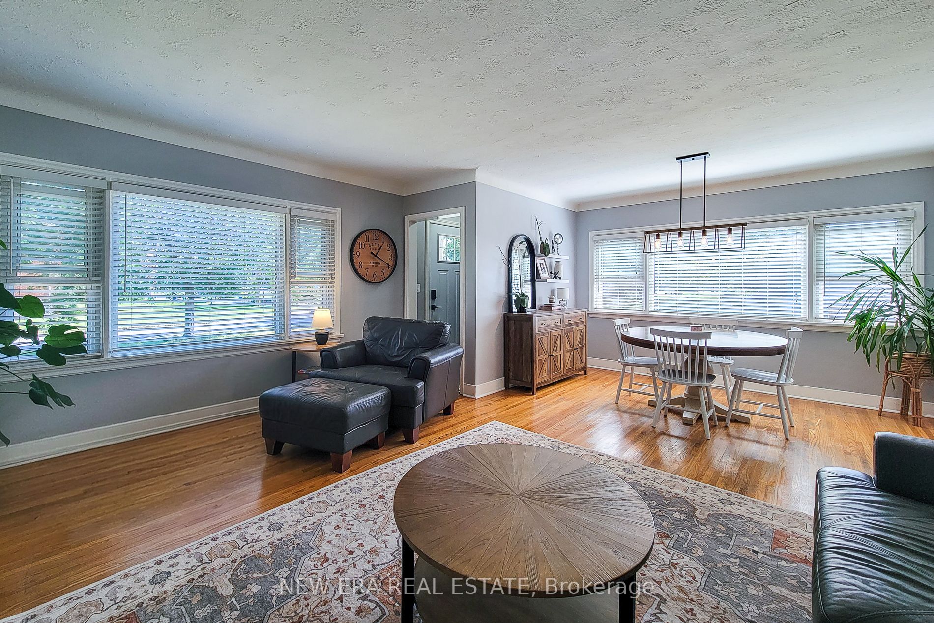 19 Thorndale Avenue Property Photo 16