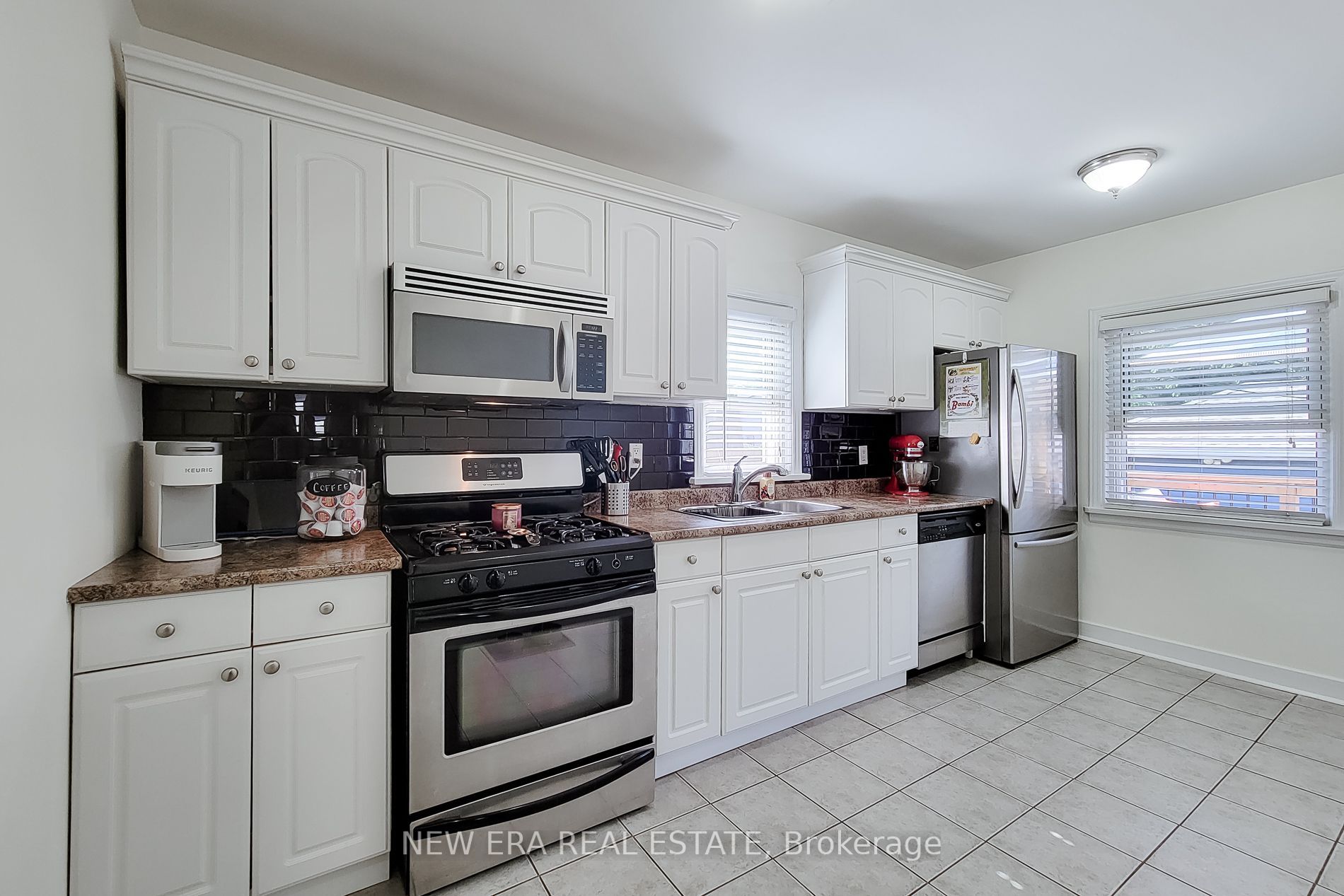 19 Thorndale Avenue Property Photo 22