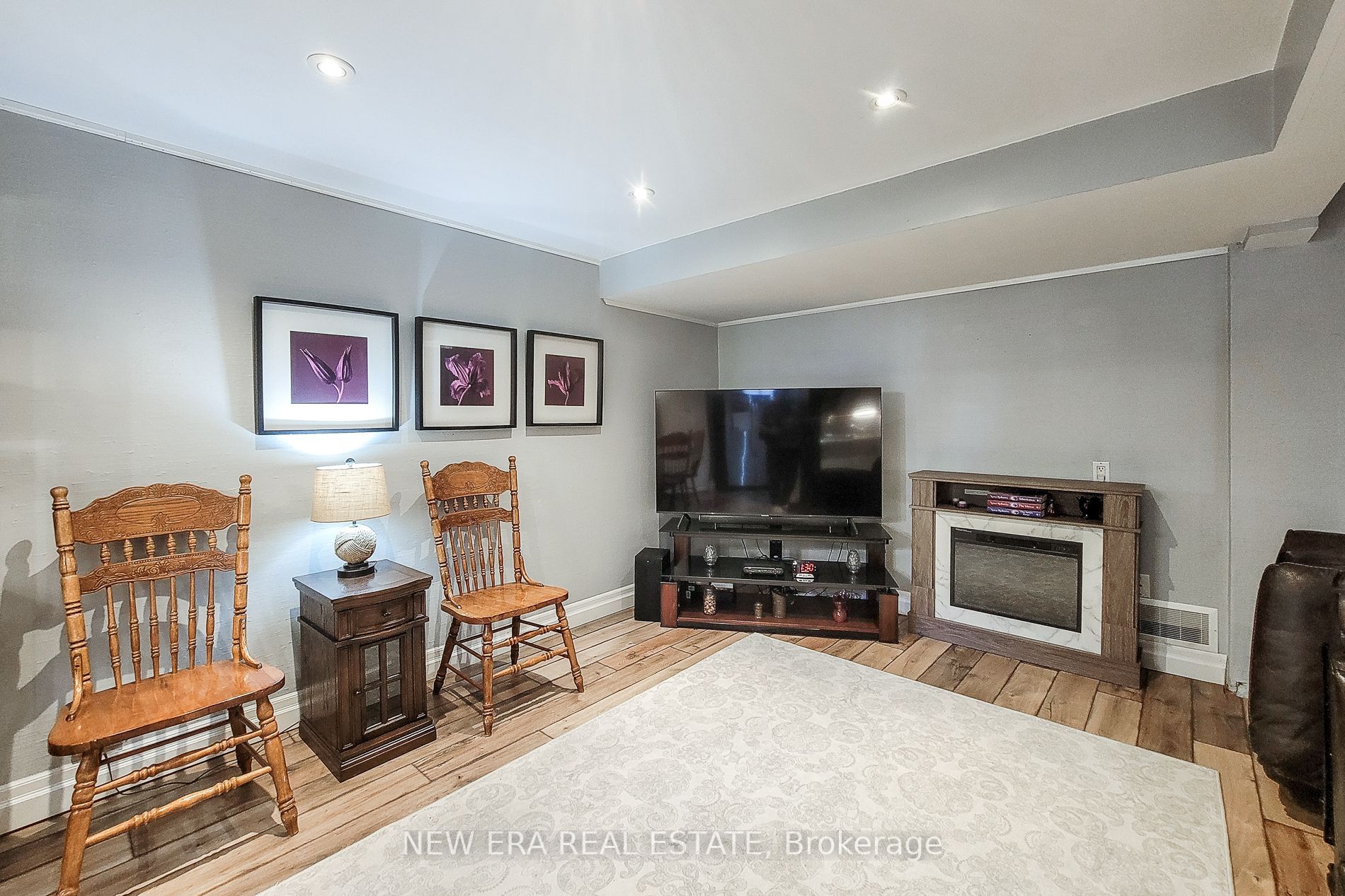 19 Thorndale Avenue Property Photo 34