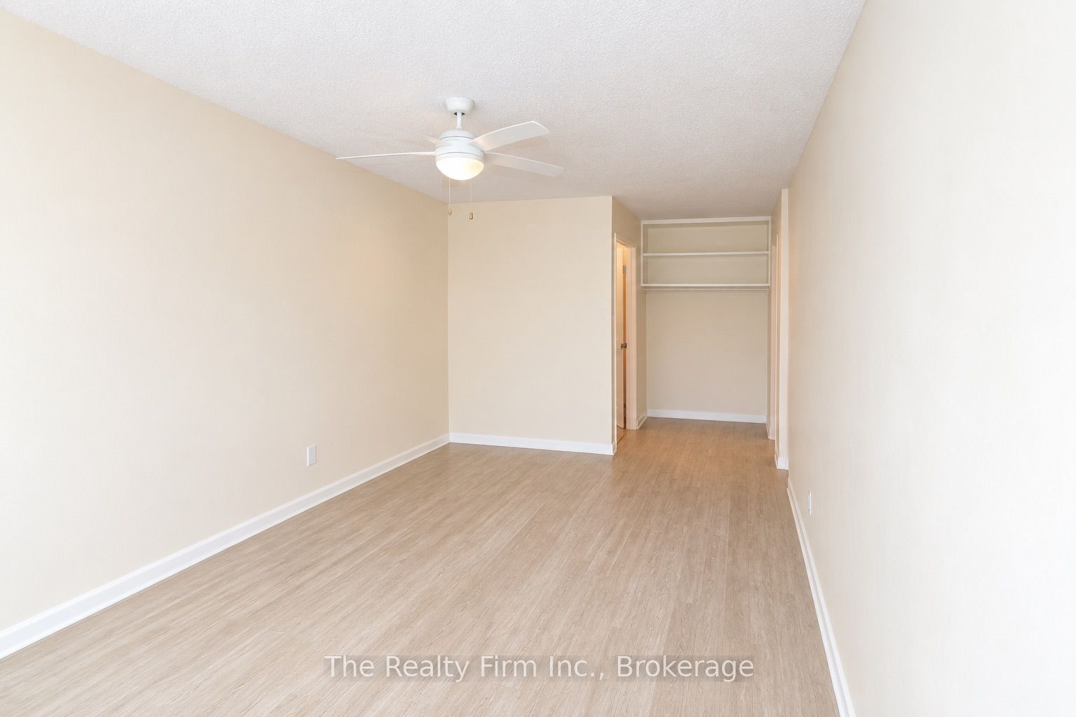 640 West Street N 805 Property Photo 19