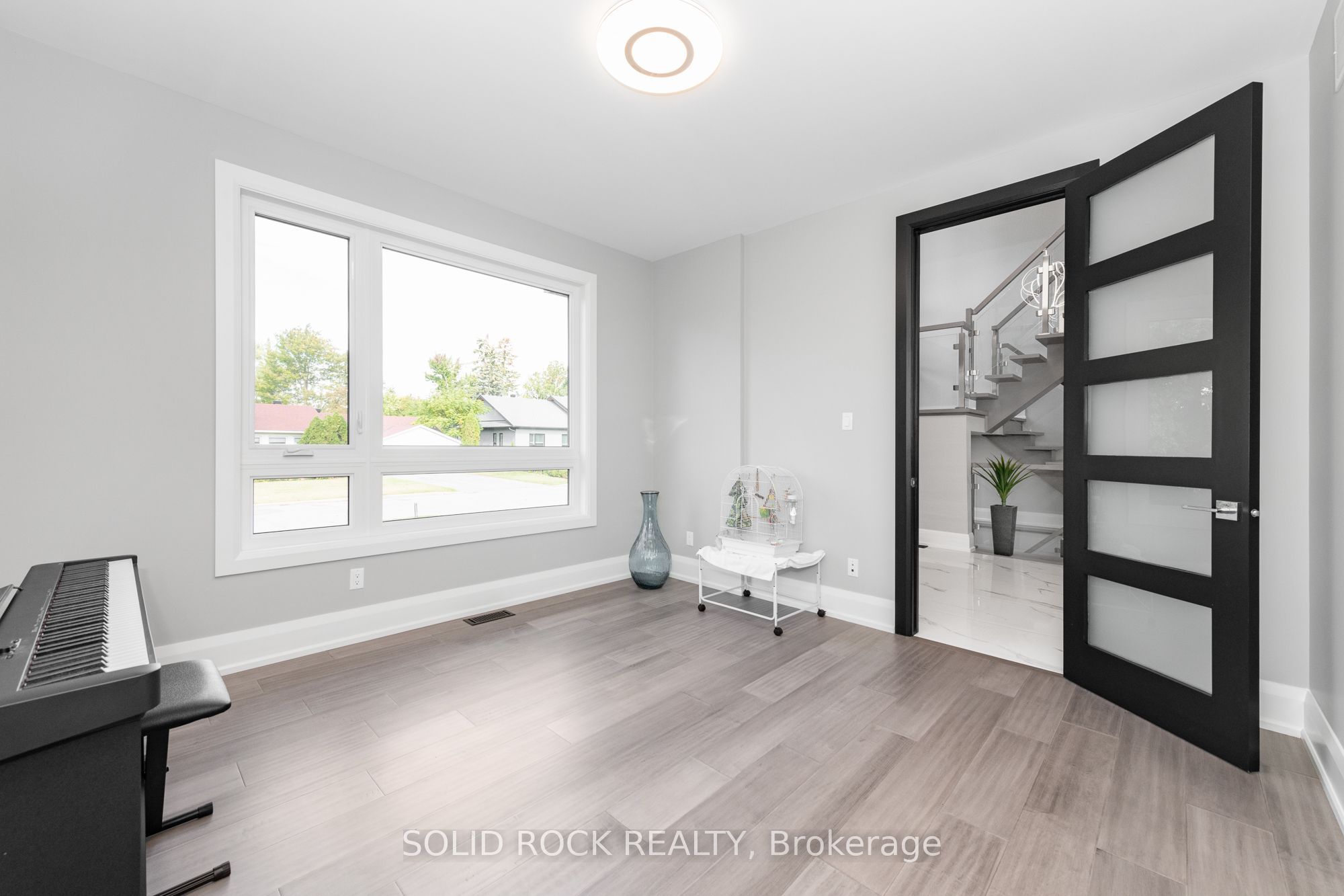224 Roger Road Property Photo 10