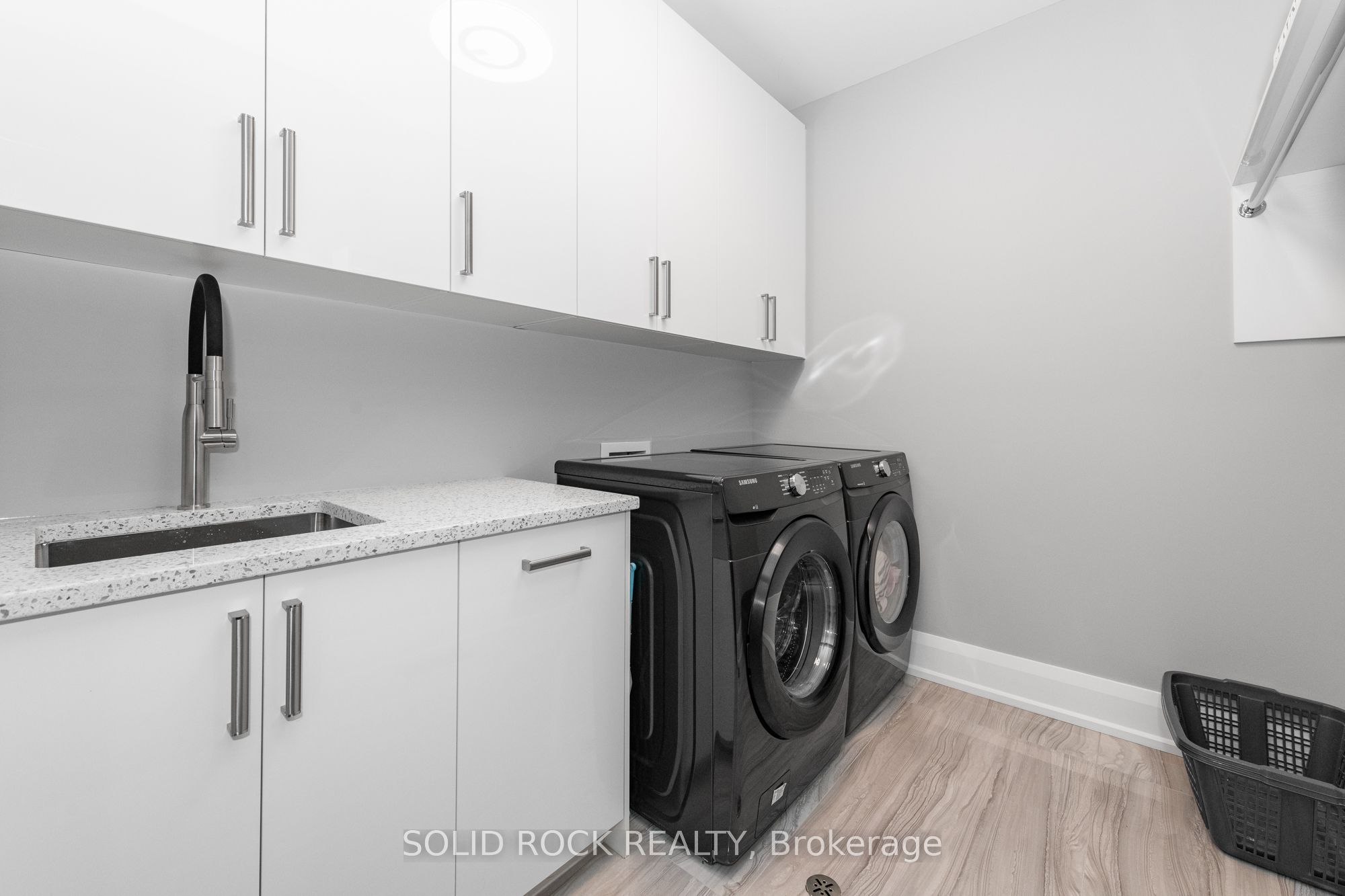 224 Roger Road Property Photo 21