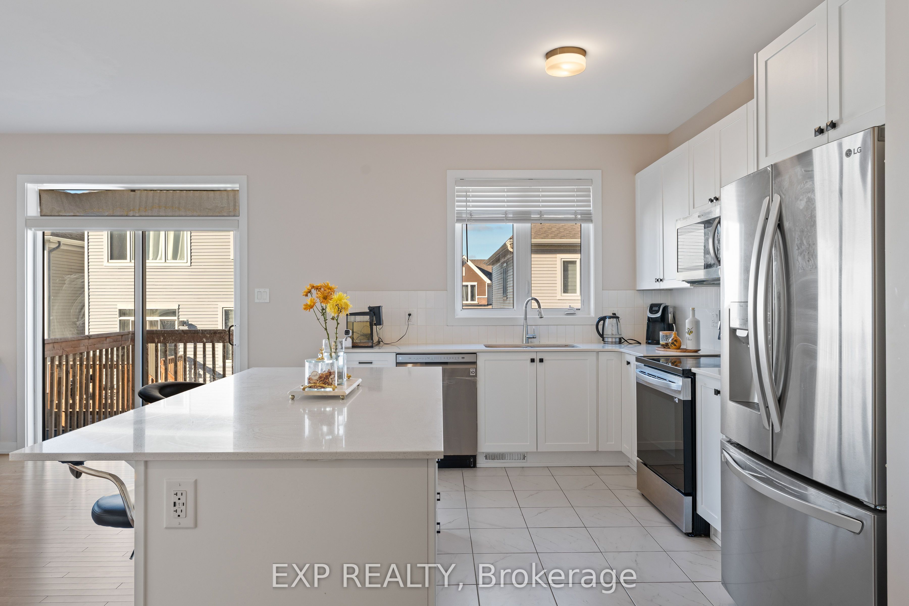 228 Appalachian Circle Property Photo 4