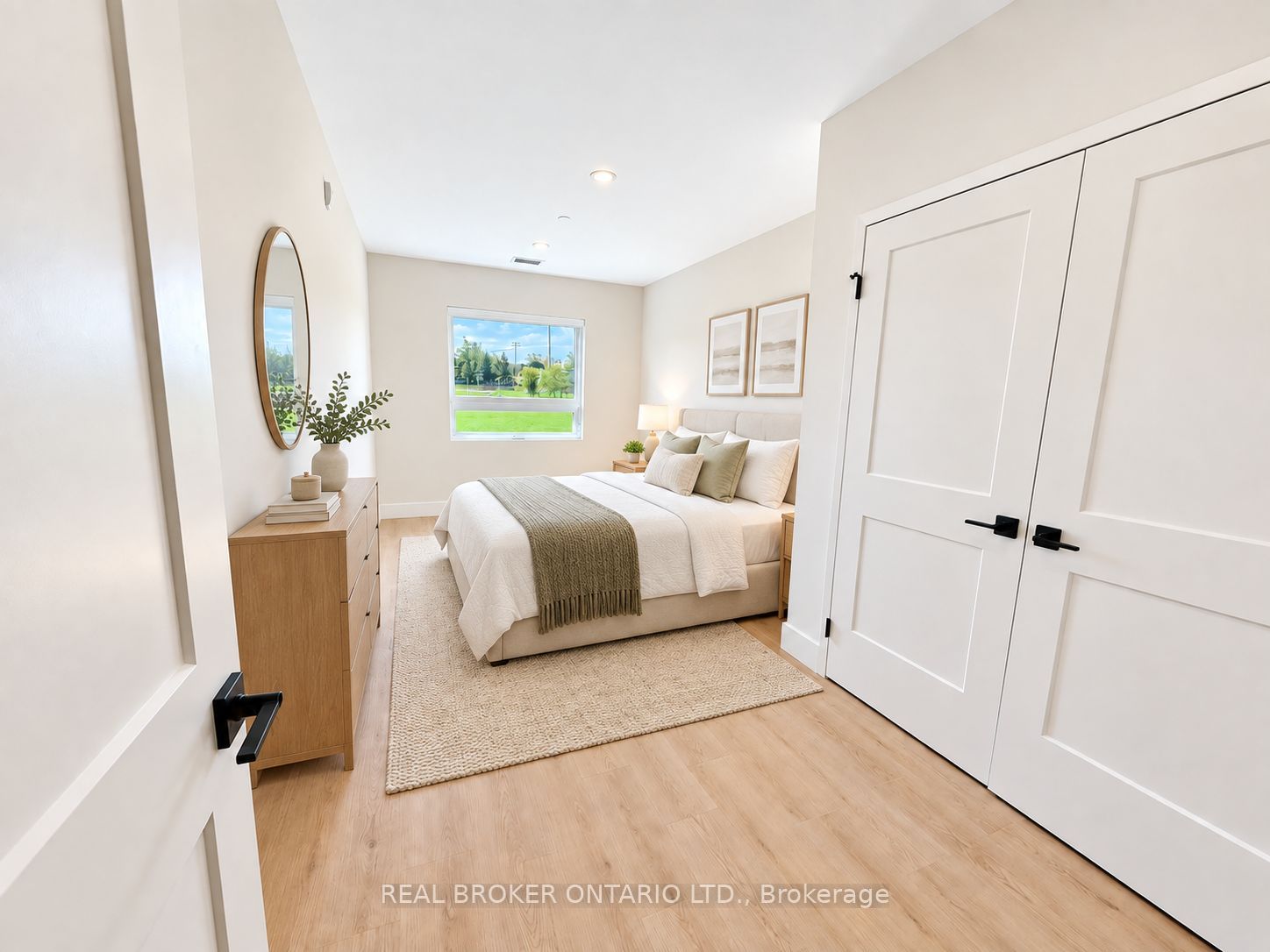 8 Hutt Lane 304 Property Photo 3