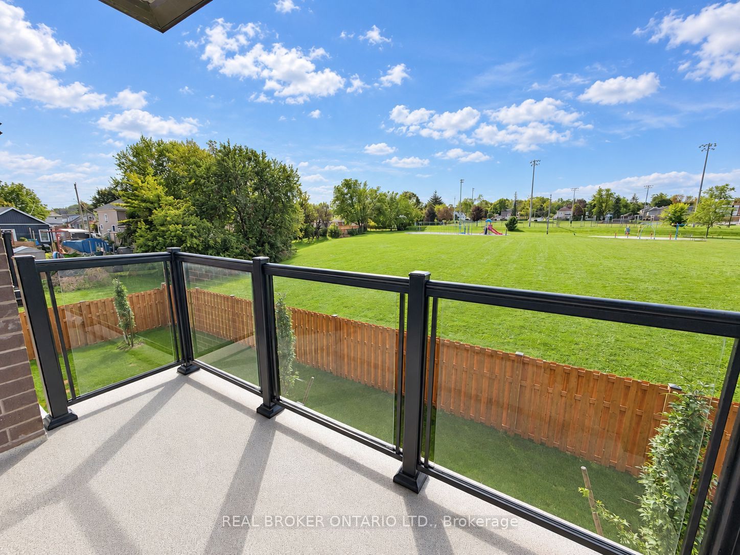 8 Hutt Lane 304 Property Photo 12