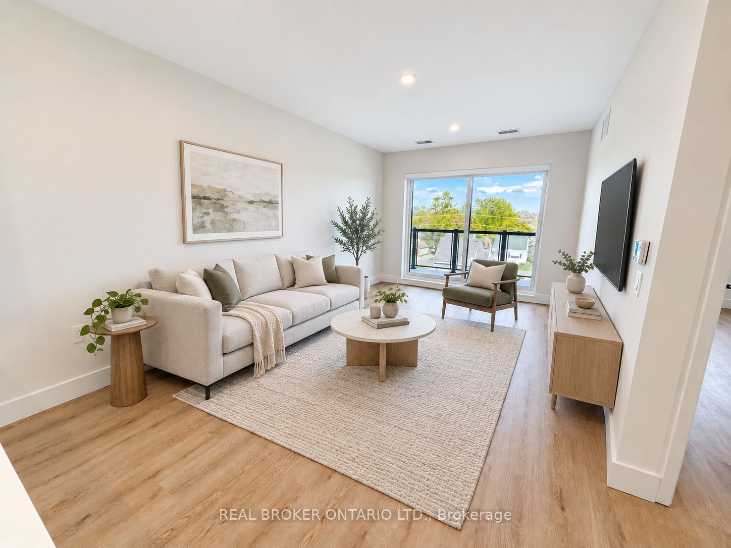 8 Hutt Lane 405 Property Photo 1