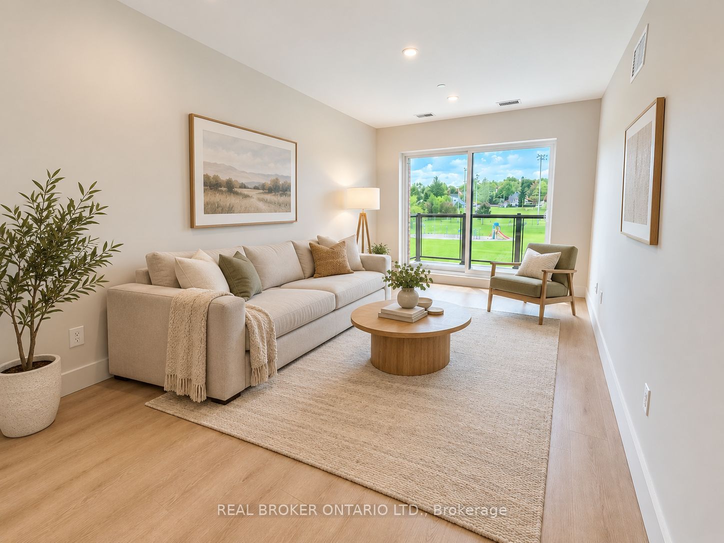 8 Hutt Lane 504 Property Photo 1