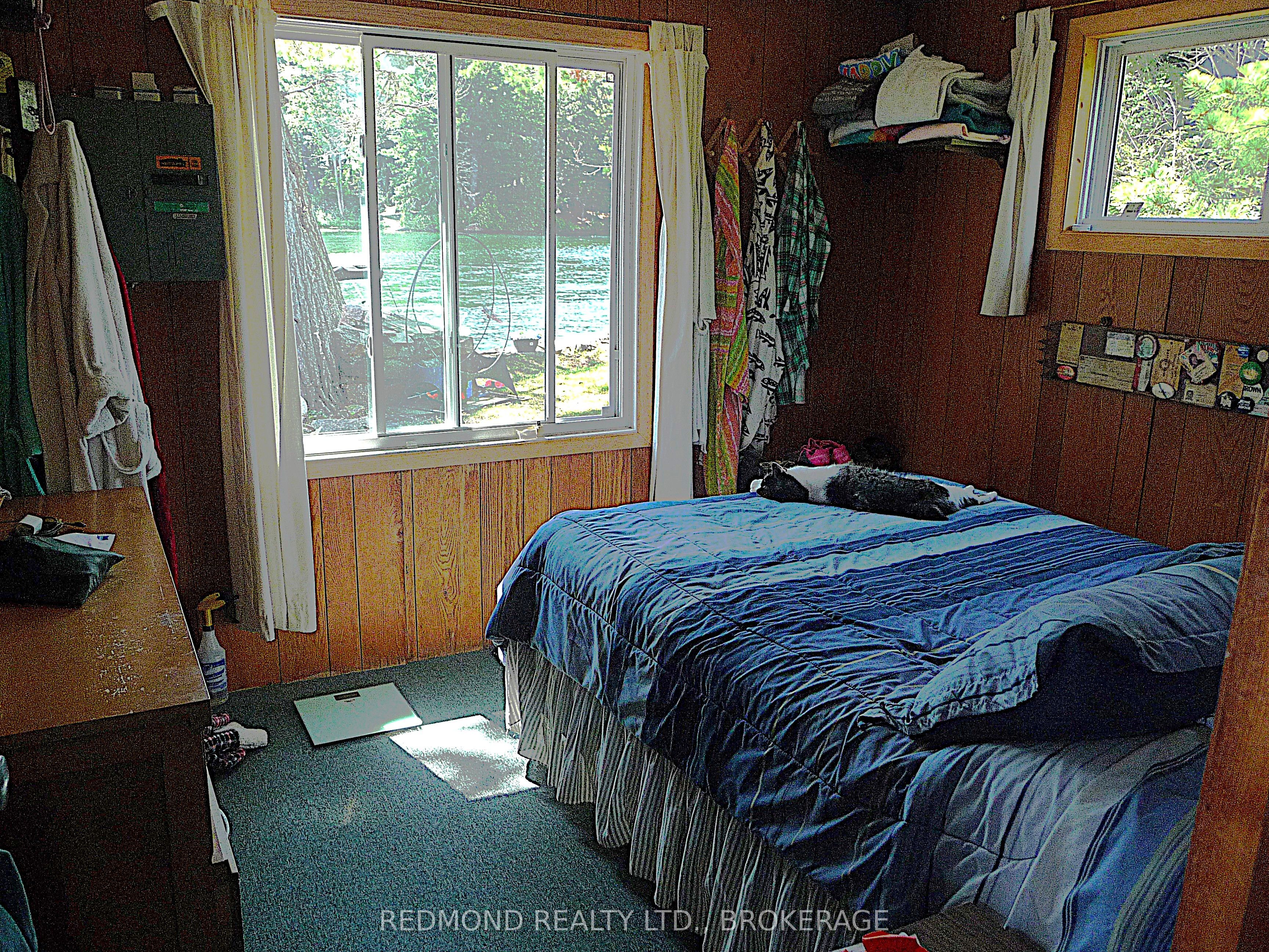 1 77d & 77e Island Property Photo 18