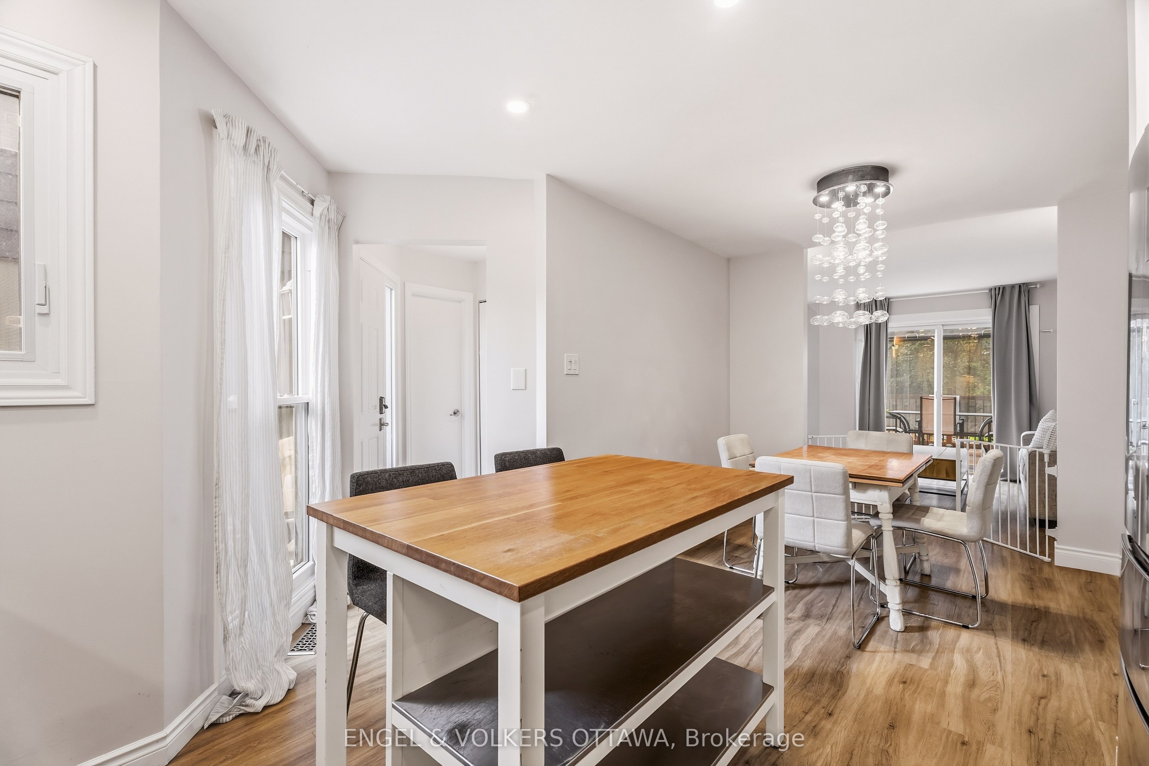 38 Compata Way Property Photo 9