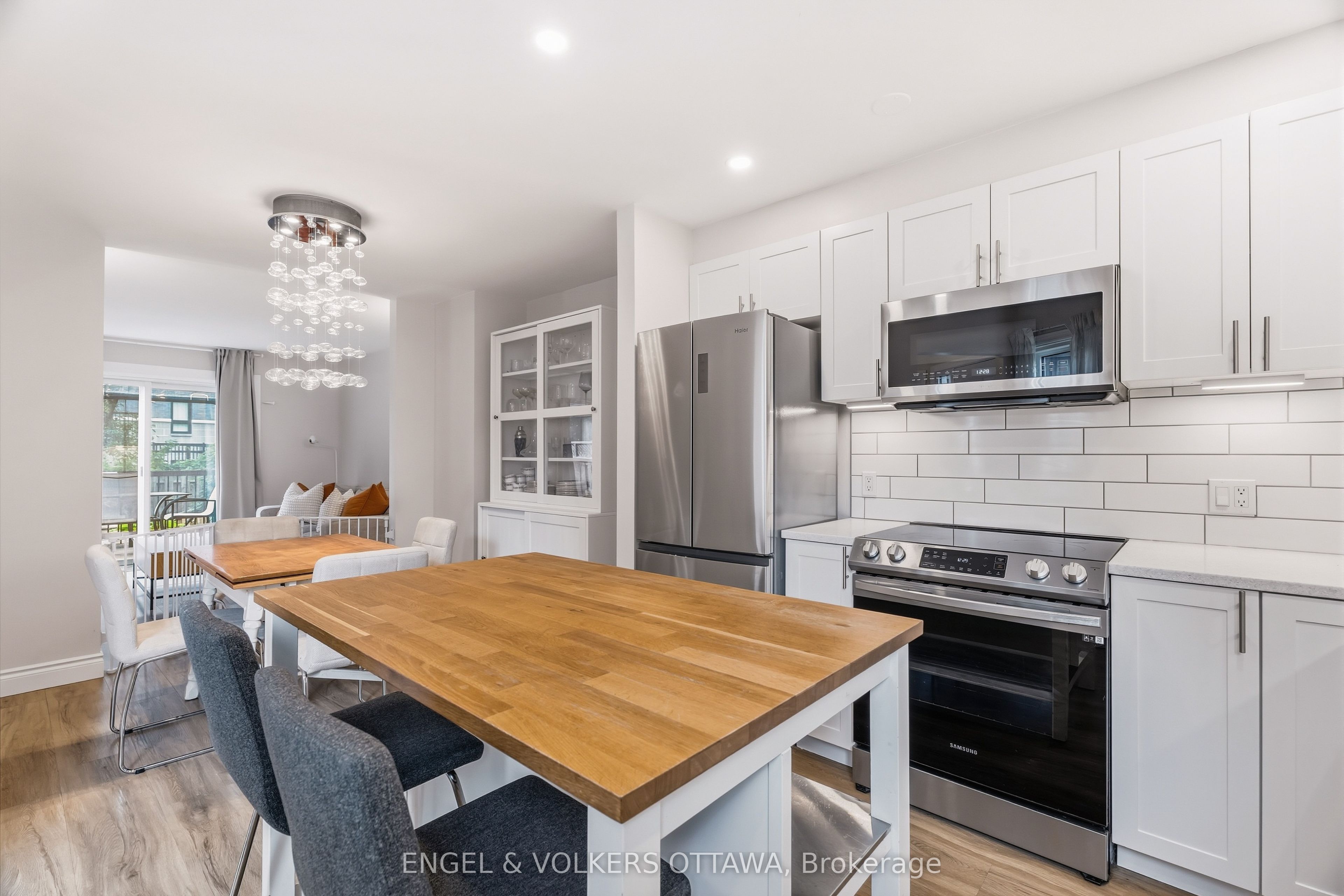 38 Compata Way Property Photo 11