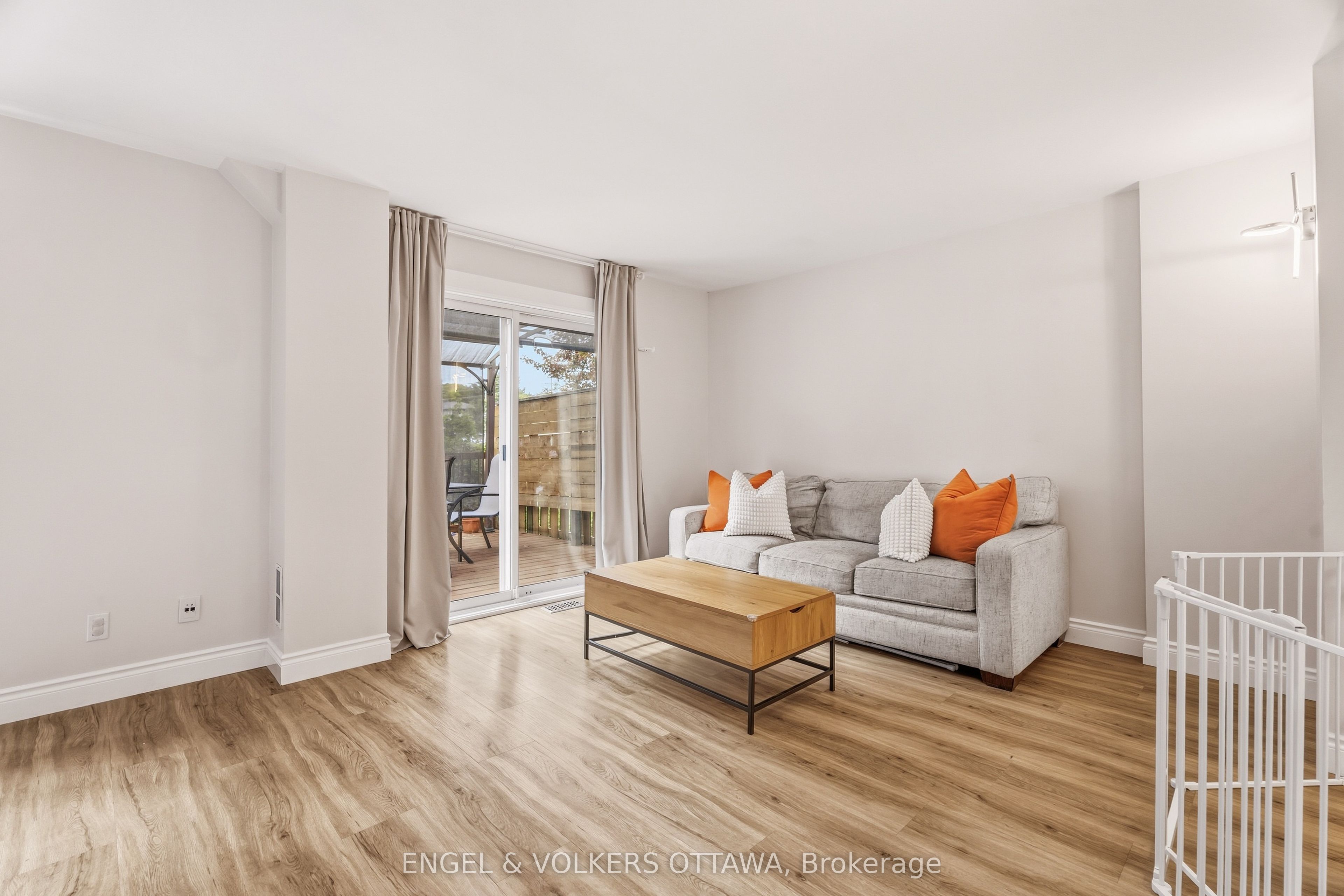 38 Compata Way Property Photo 14