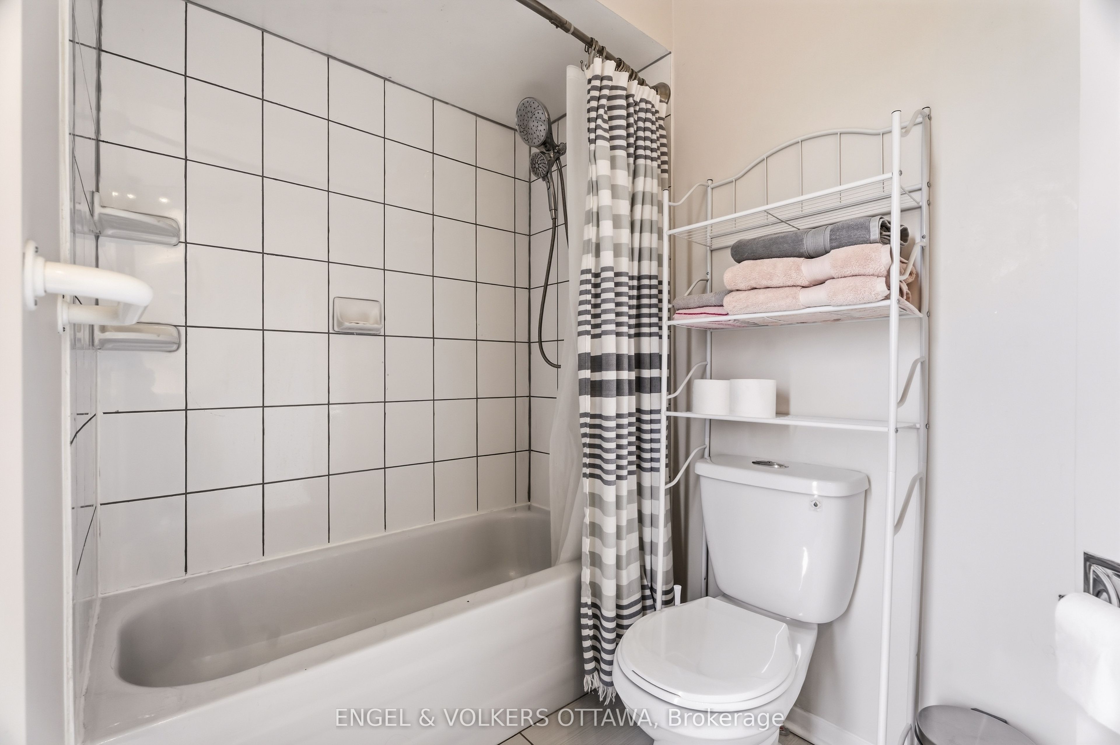 38 Compata Way Property Photo 28