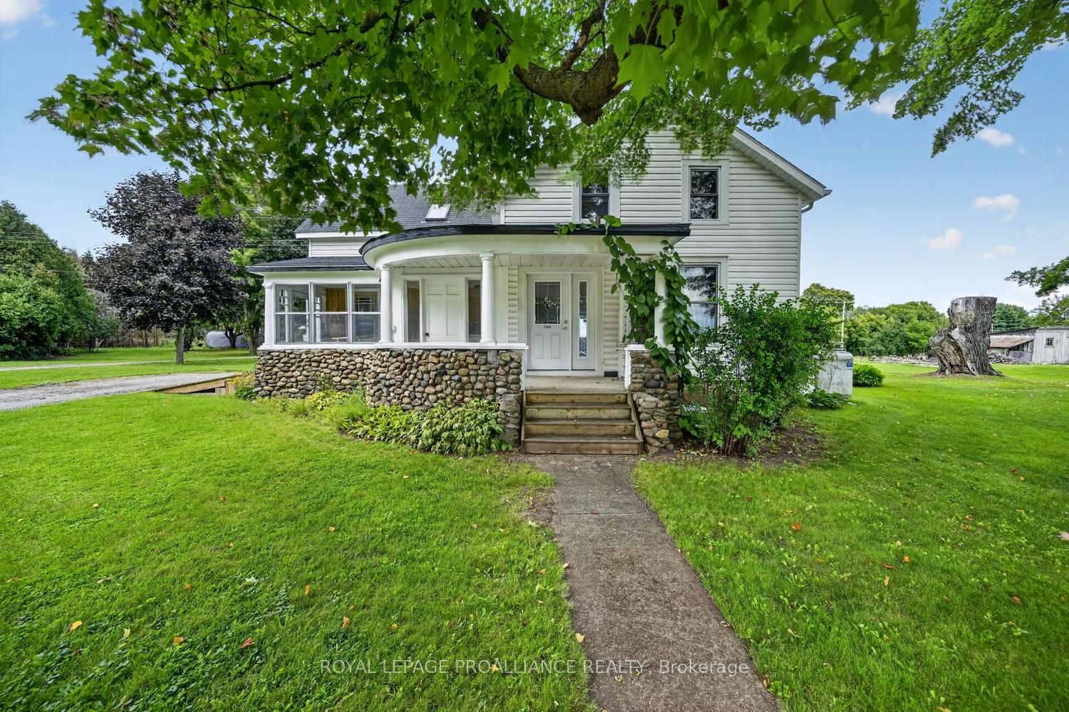 2696 Mcintosh Road Property Photo 1