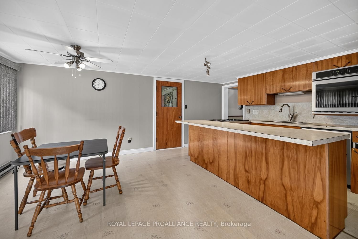 2696 Mcintosh Road Property Photo 16