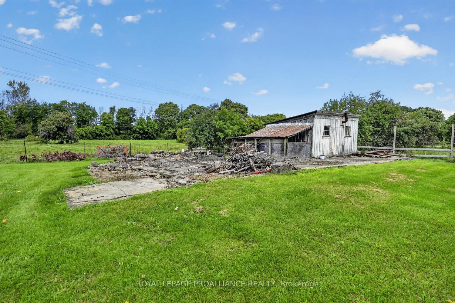 2696 Mcintosh Road Property Photo 28